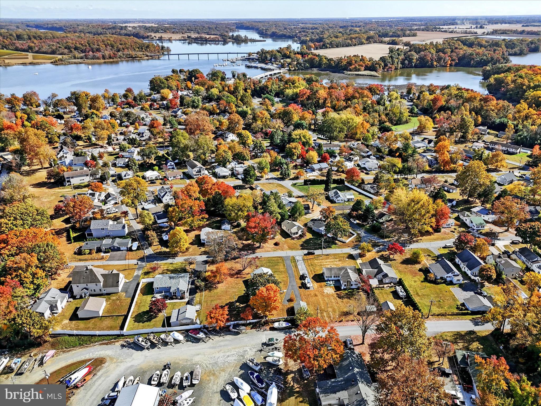 HACKS POINT - Residential