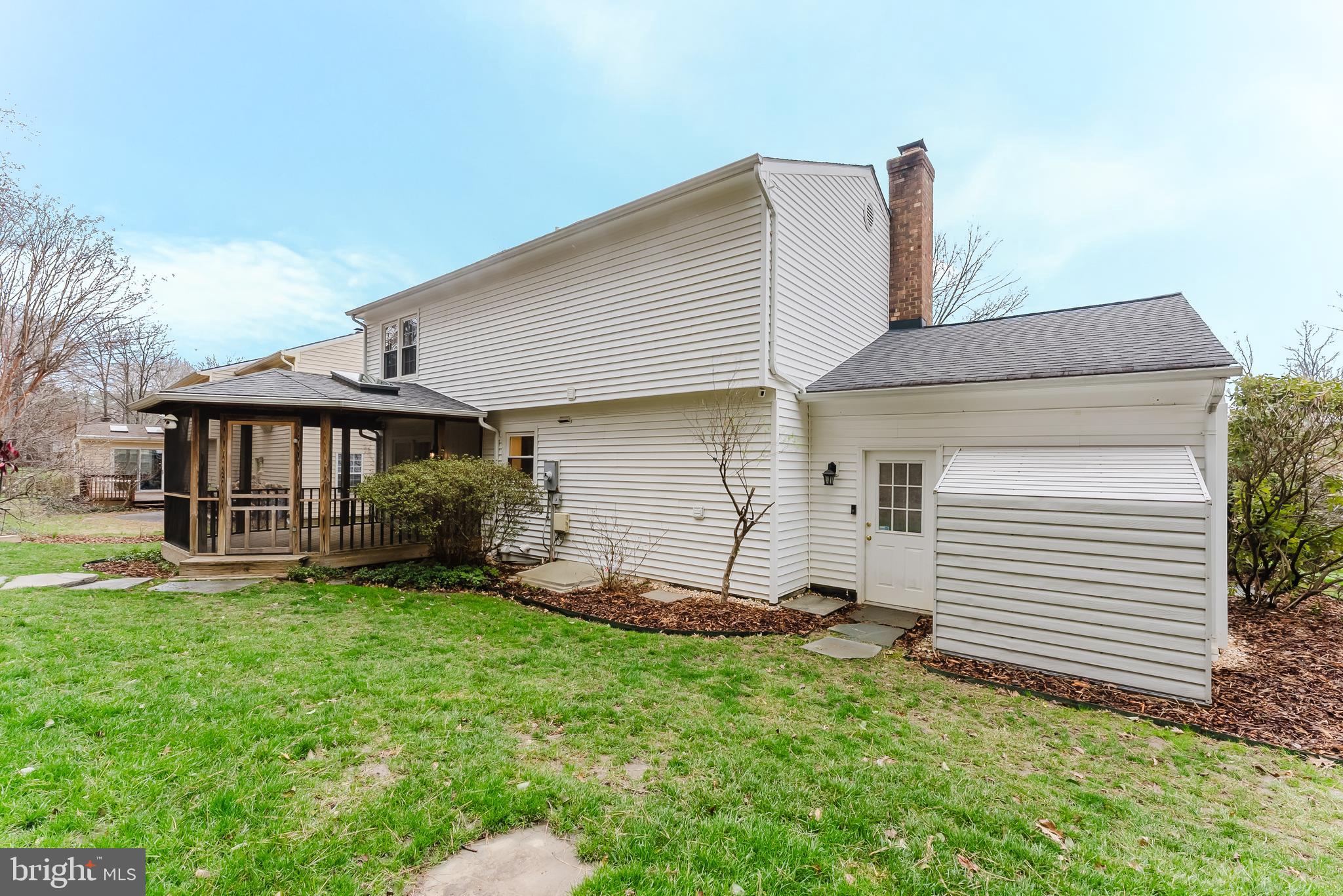 SIGNAL HILL - Residential