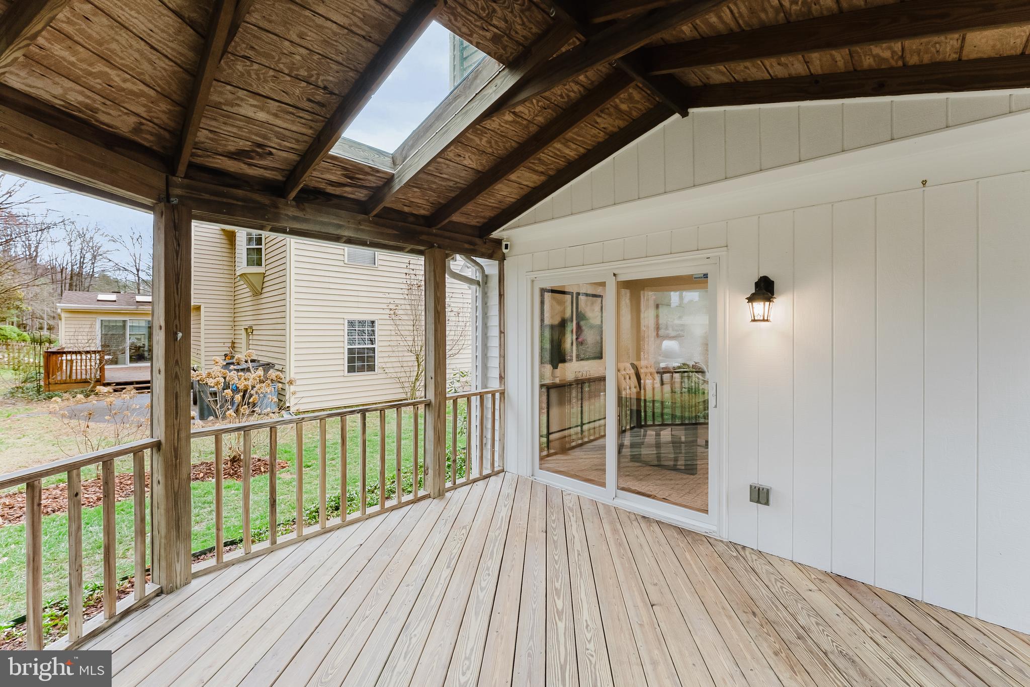 SIGNAL HILL - Residential