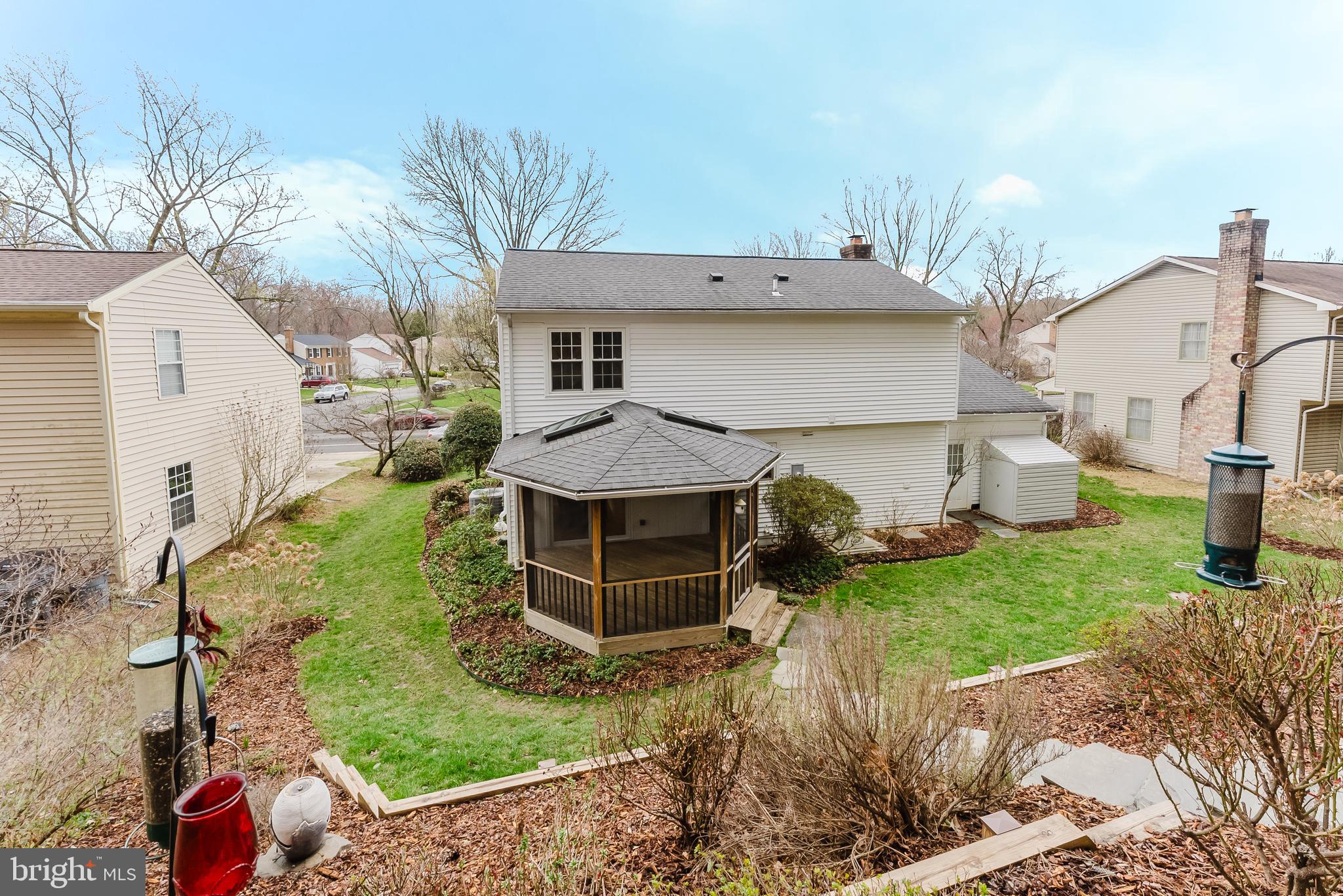 SIGNAL HILL - Residential