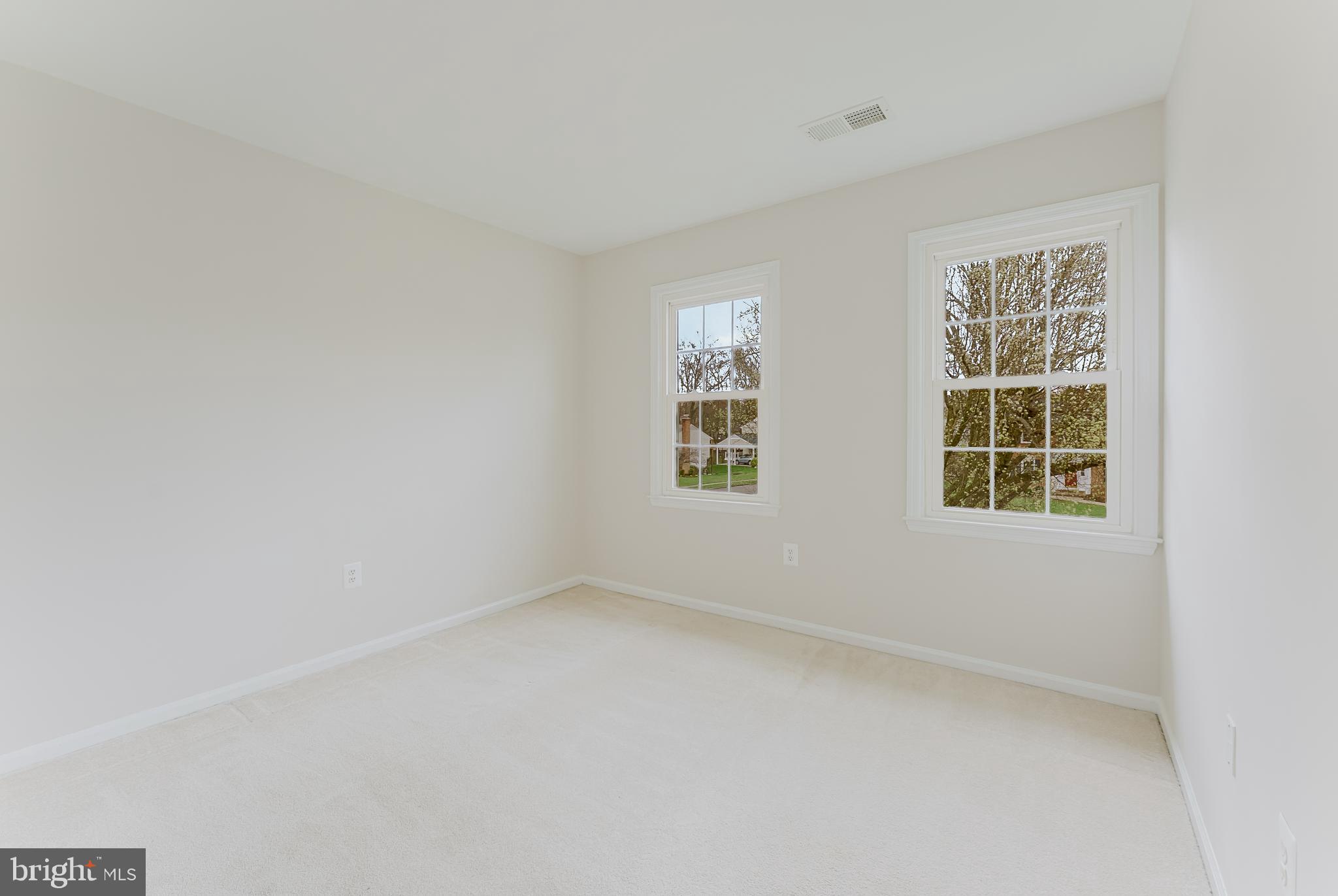 SIGNAL HILL - Residential