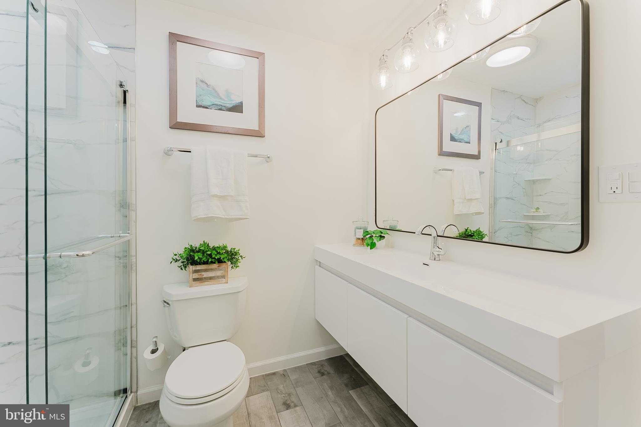 SIGNAL HILL - Residential