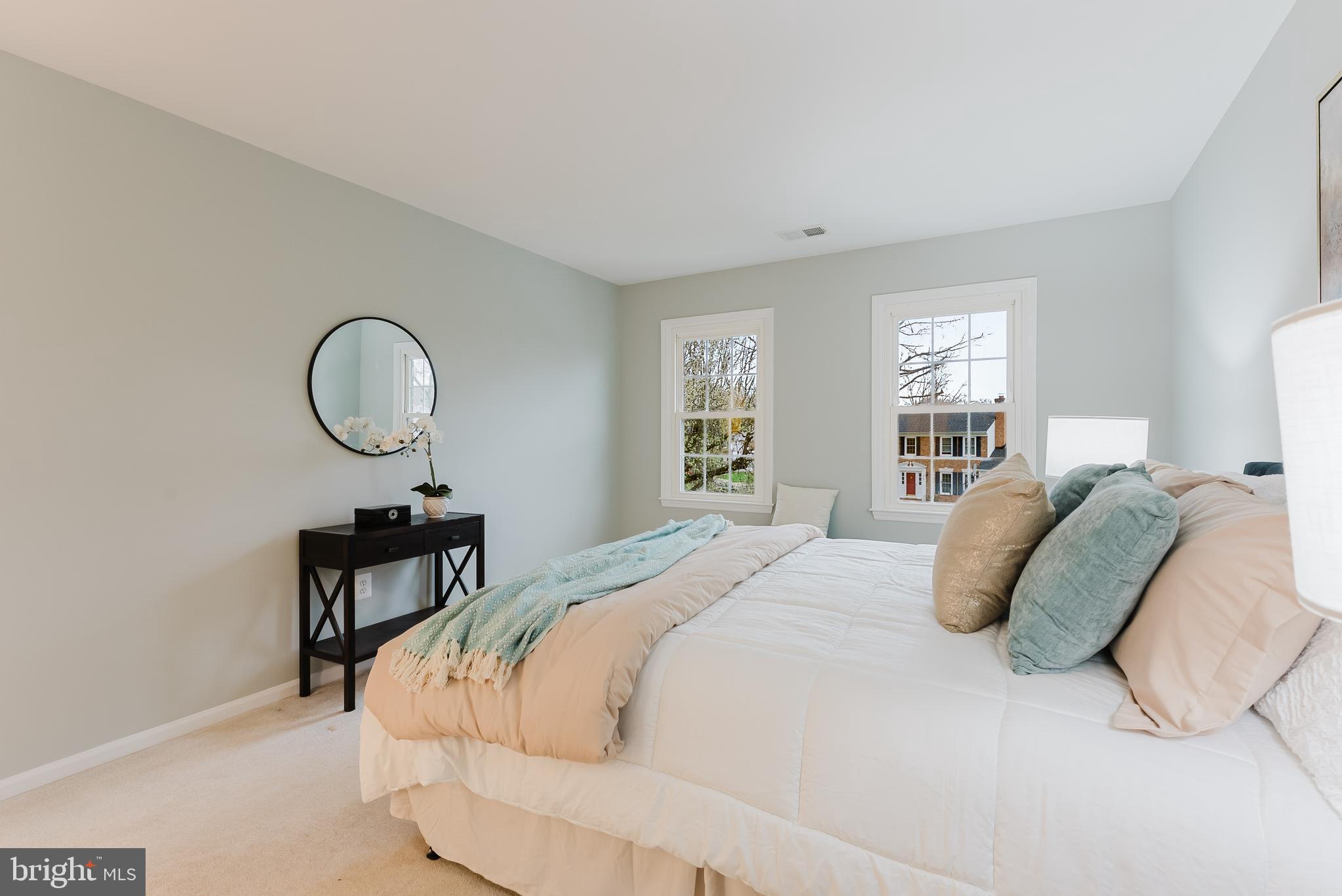 SIGNAL HILL - Residential