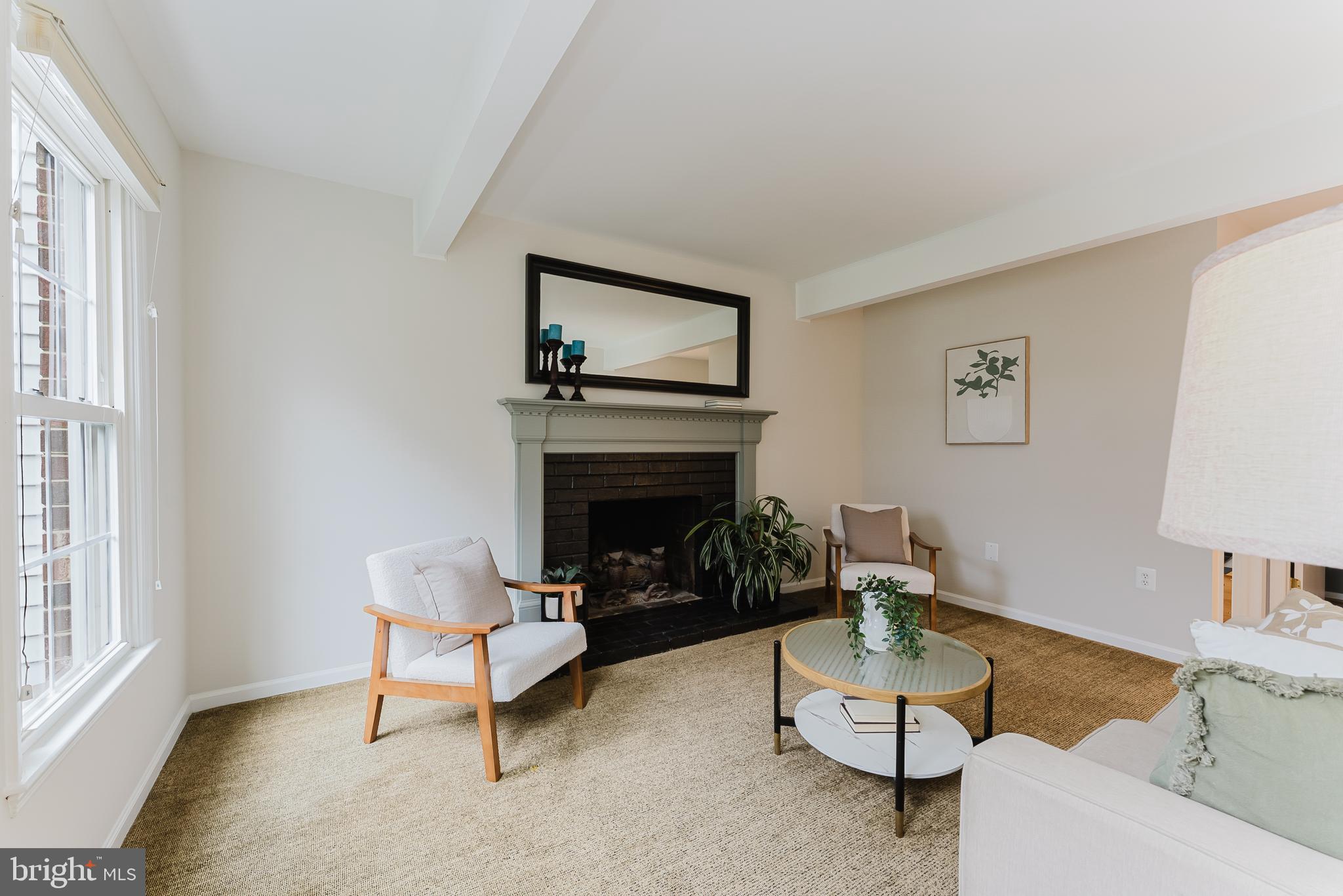 SIGNAL HILL - Residential