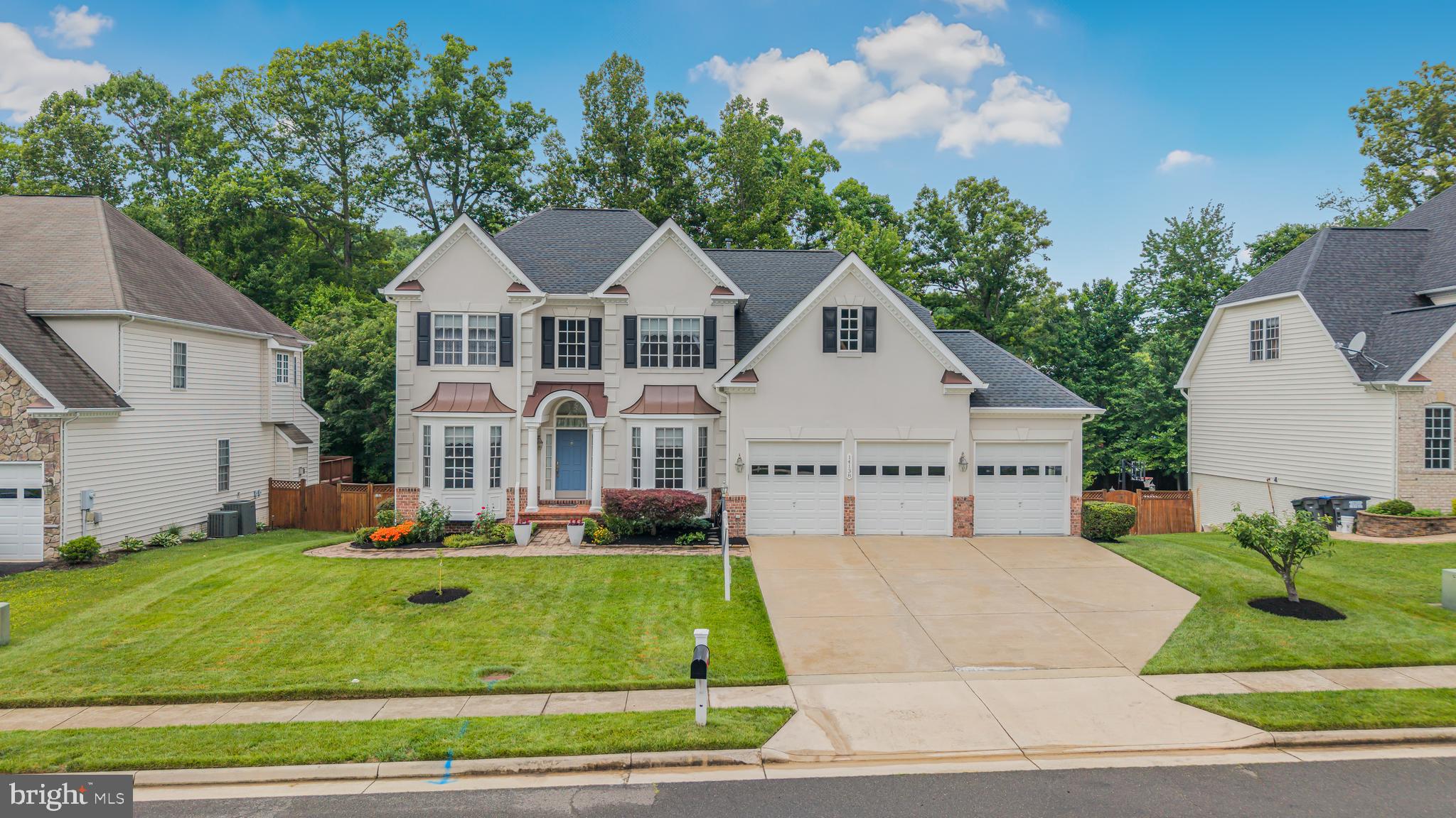 WHITE OAKS ESTATES - Residential