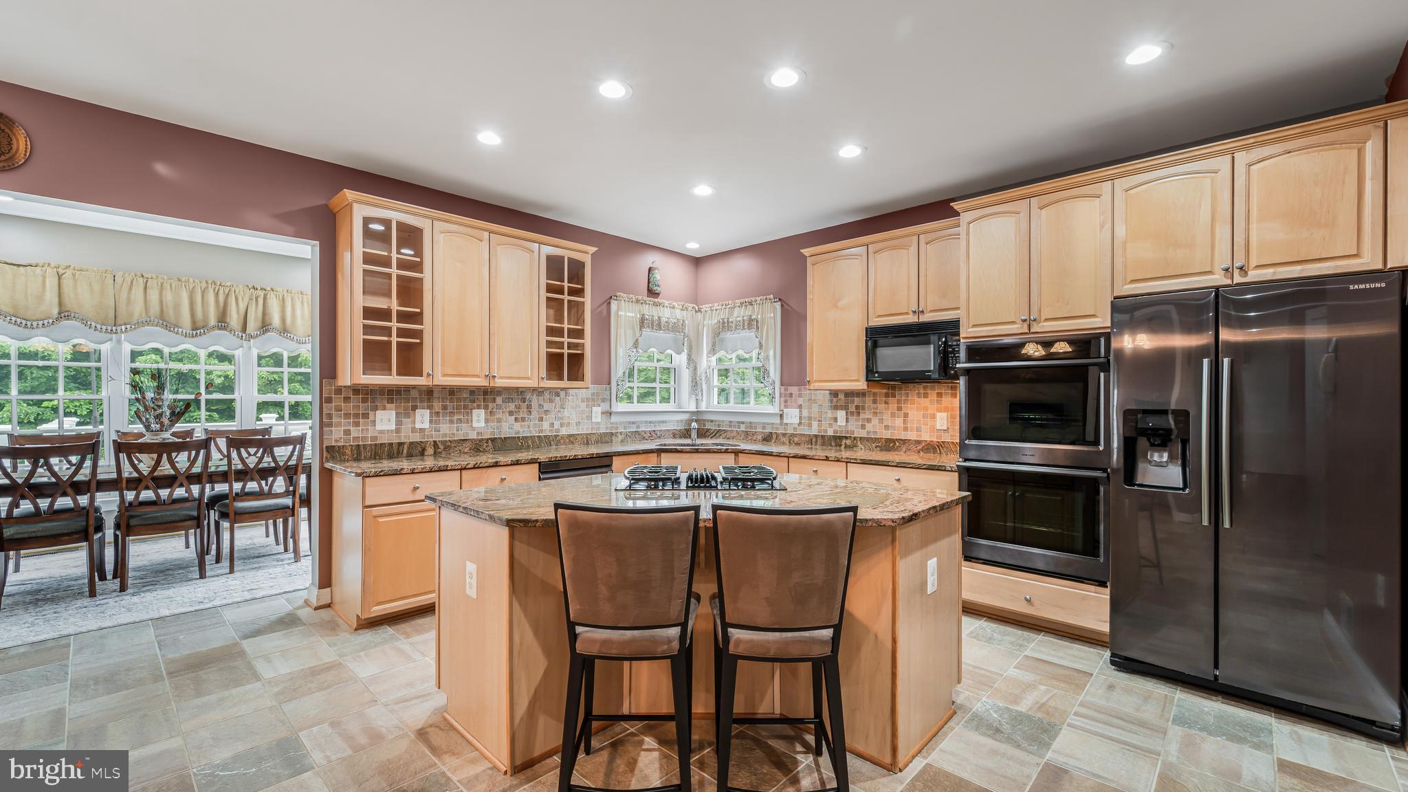 WHITE OAKS ESTATES - Residential