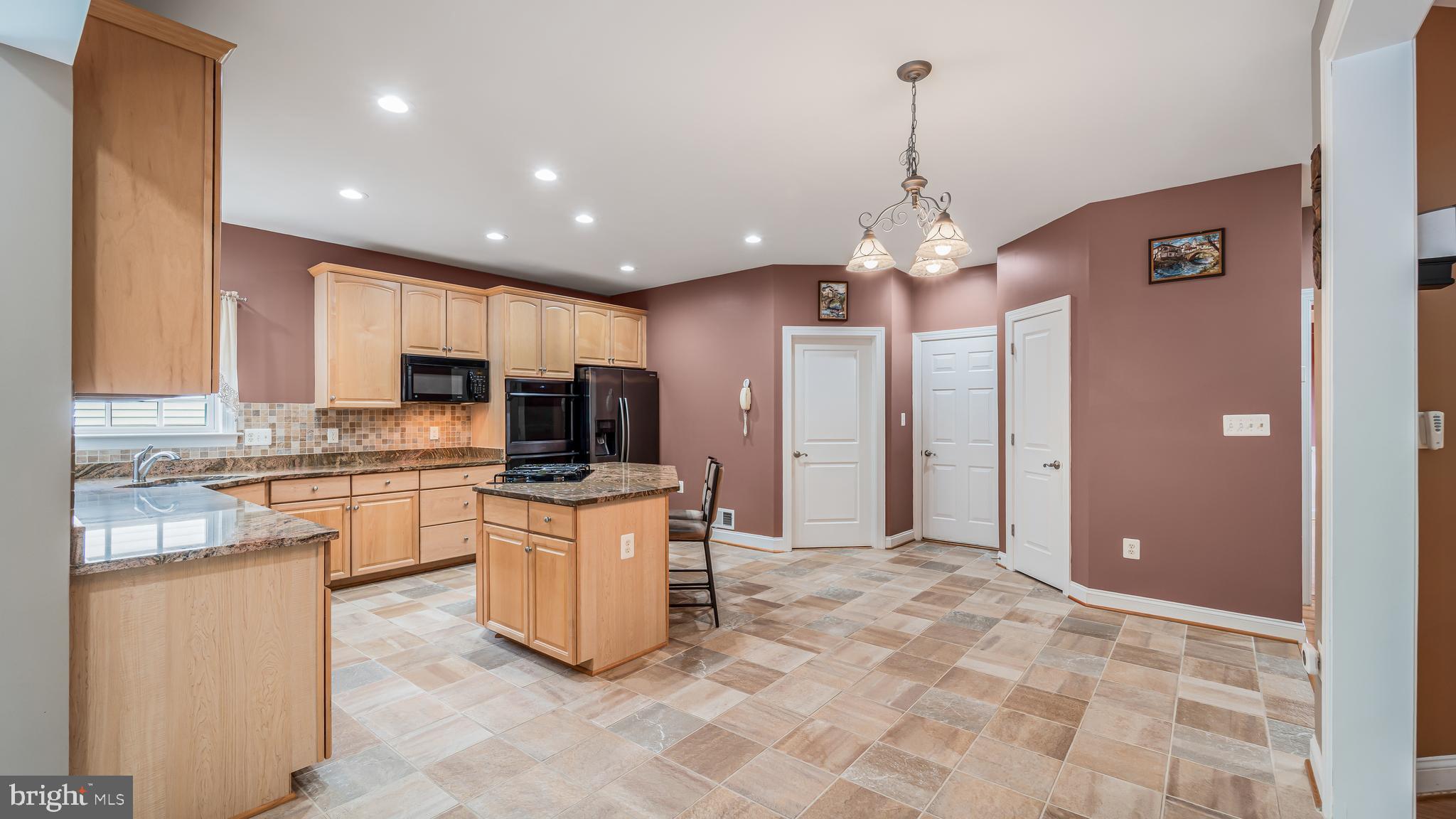 WHITE OAKS ESTATES - Residential