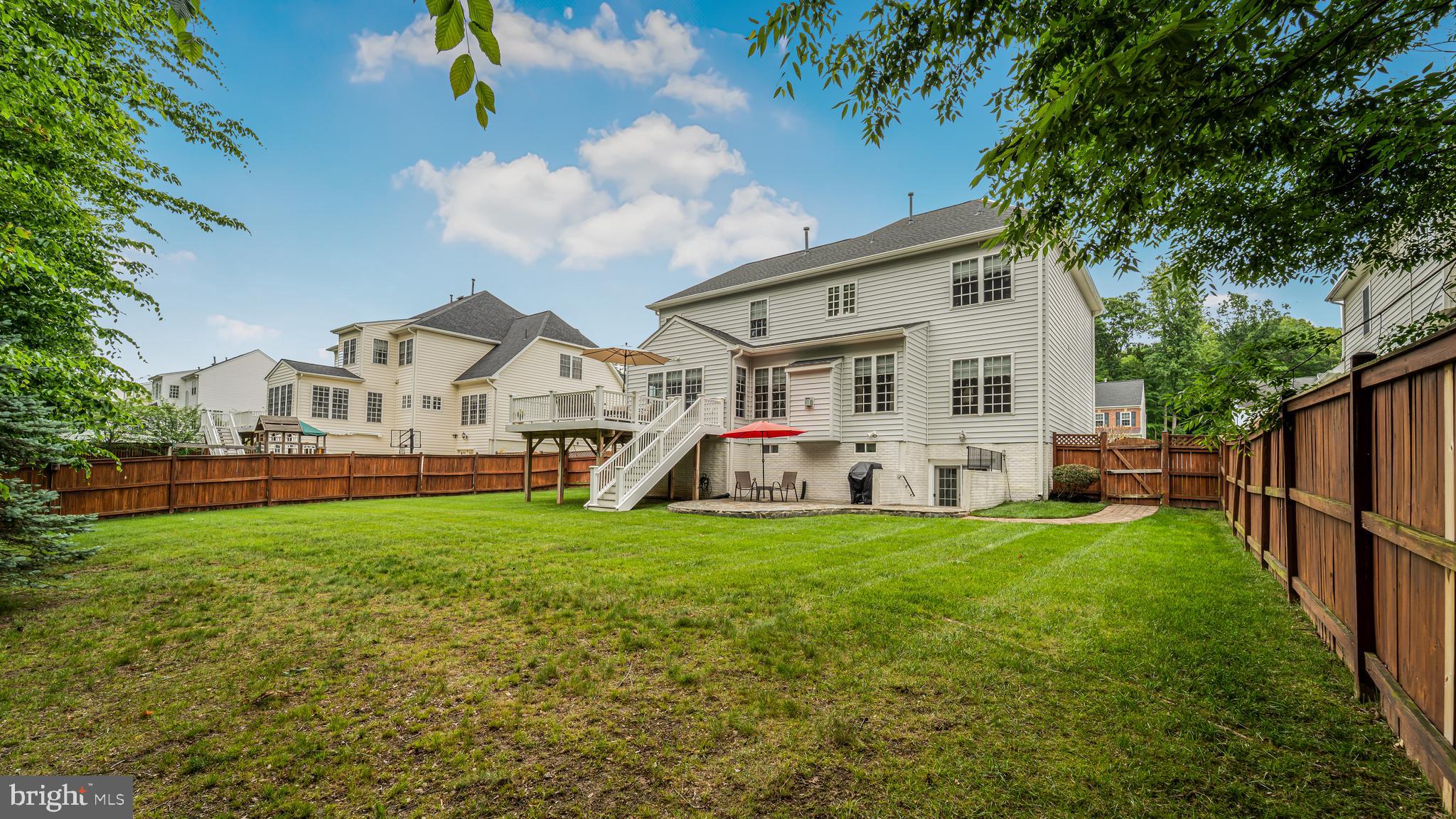 WHITE OAKS ESTATES - Residential