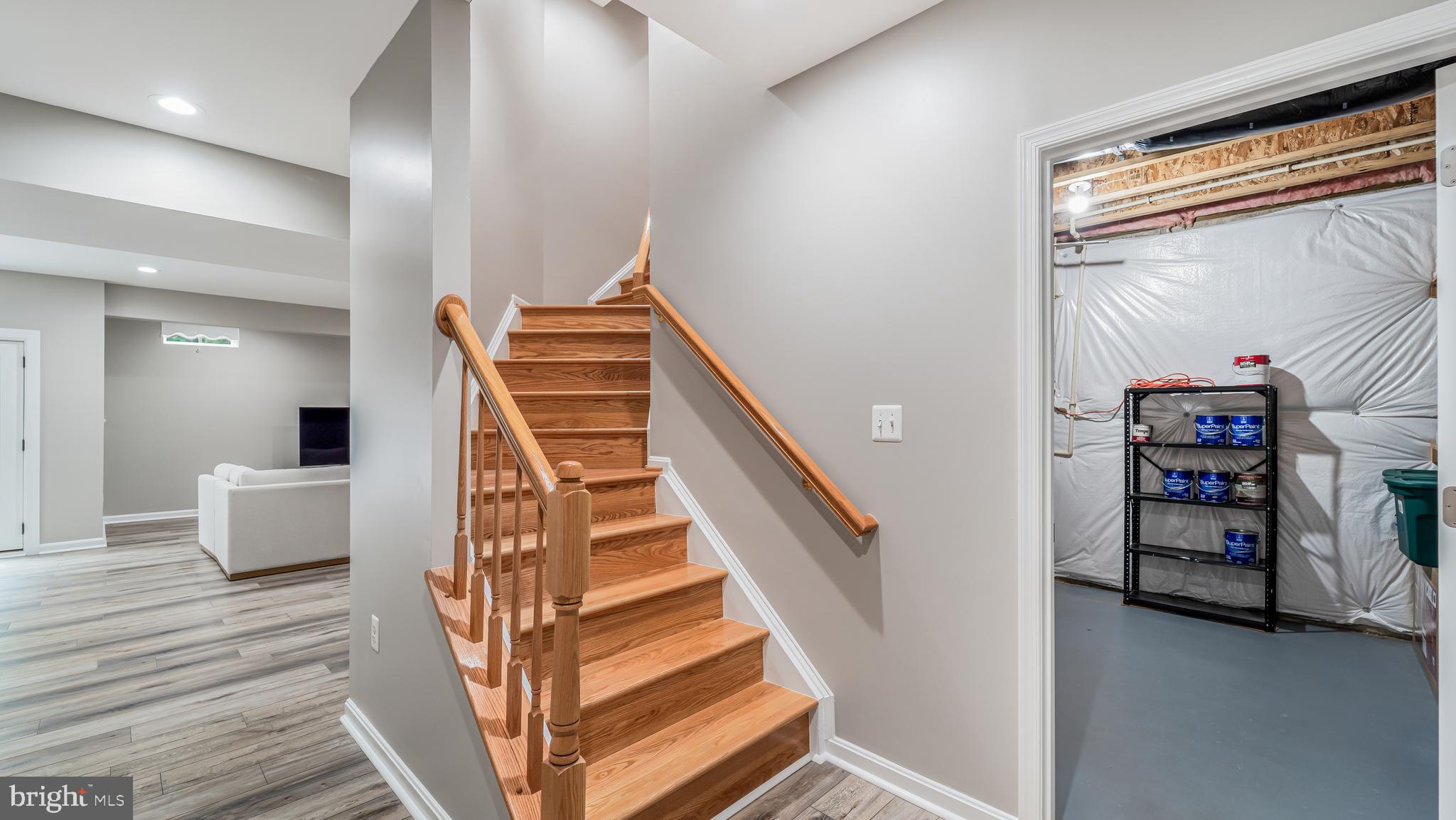WHITE OAKS ESTATES - Residential