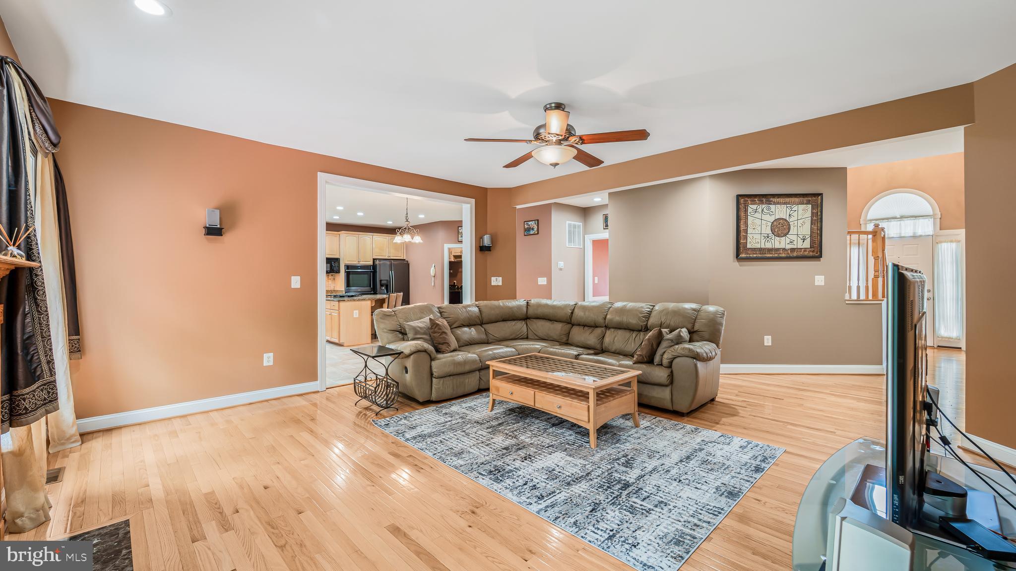 WHITE OAKS ESTATES - Residential