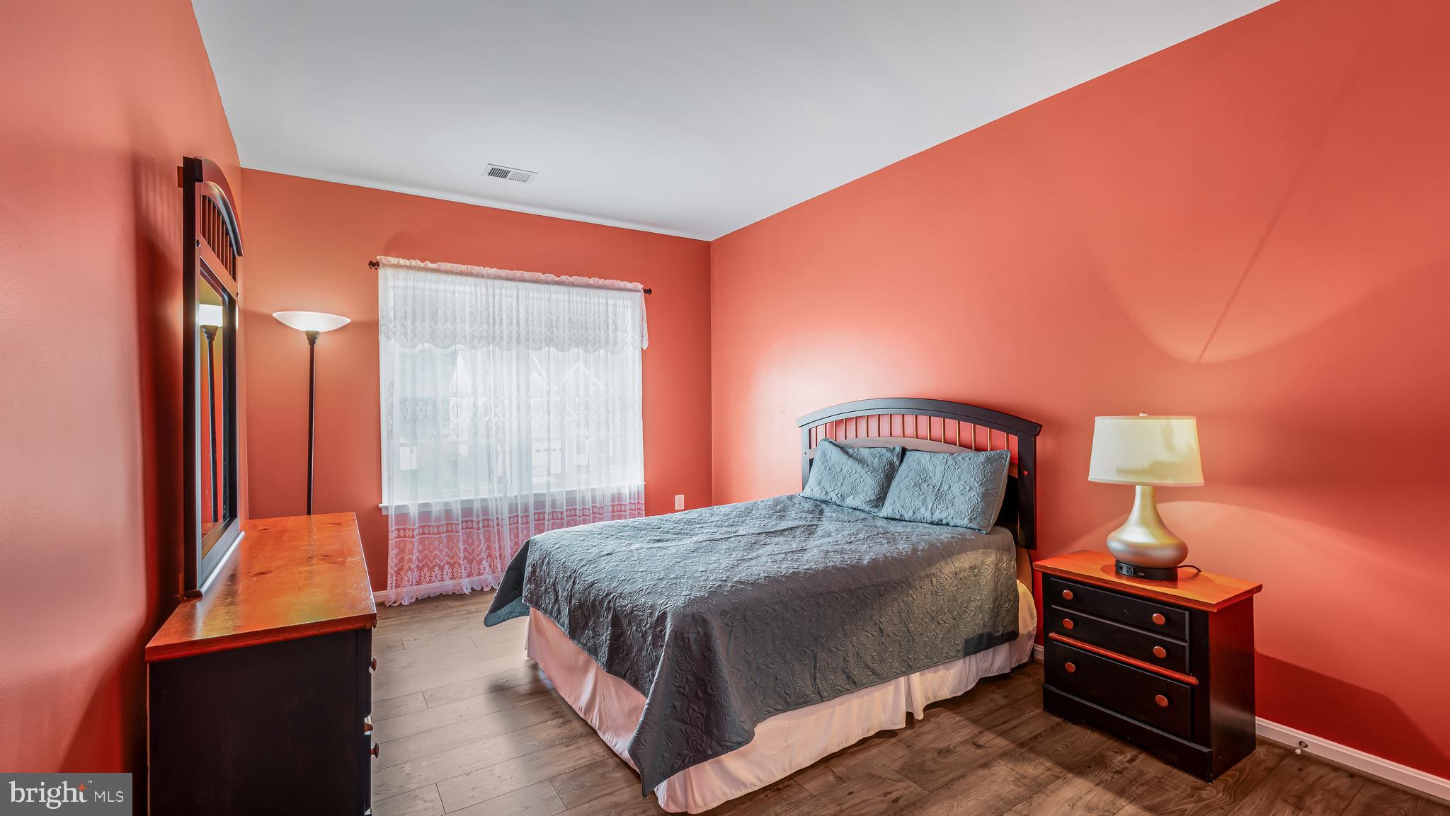 WHITE OAKS ESTATES - Residential