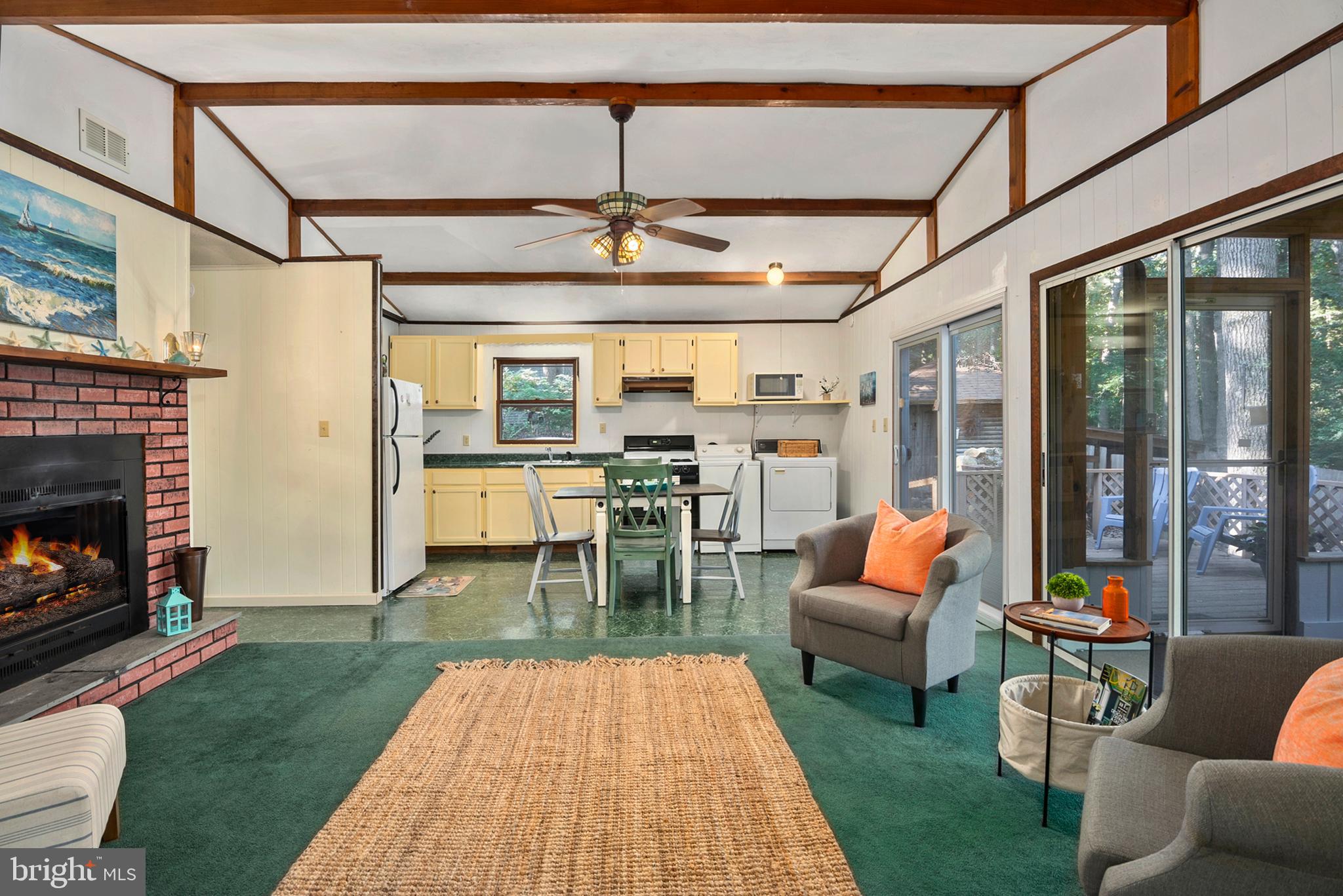 CHESTER HARBOR - Residential