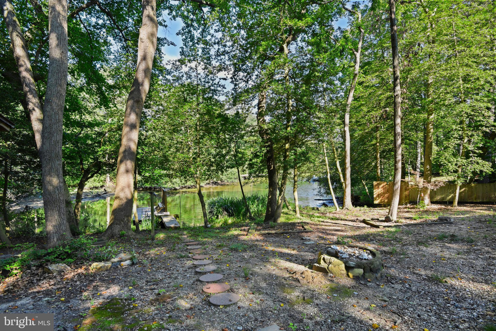 CHESTER HARBOR - Residential