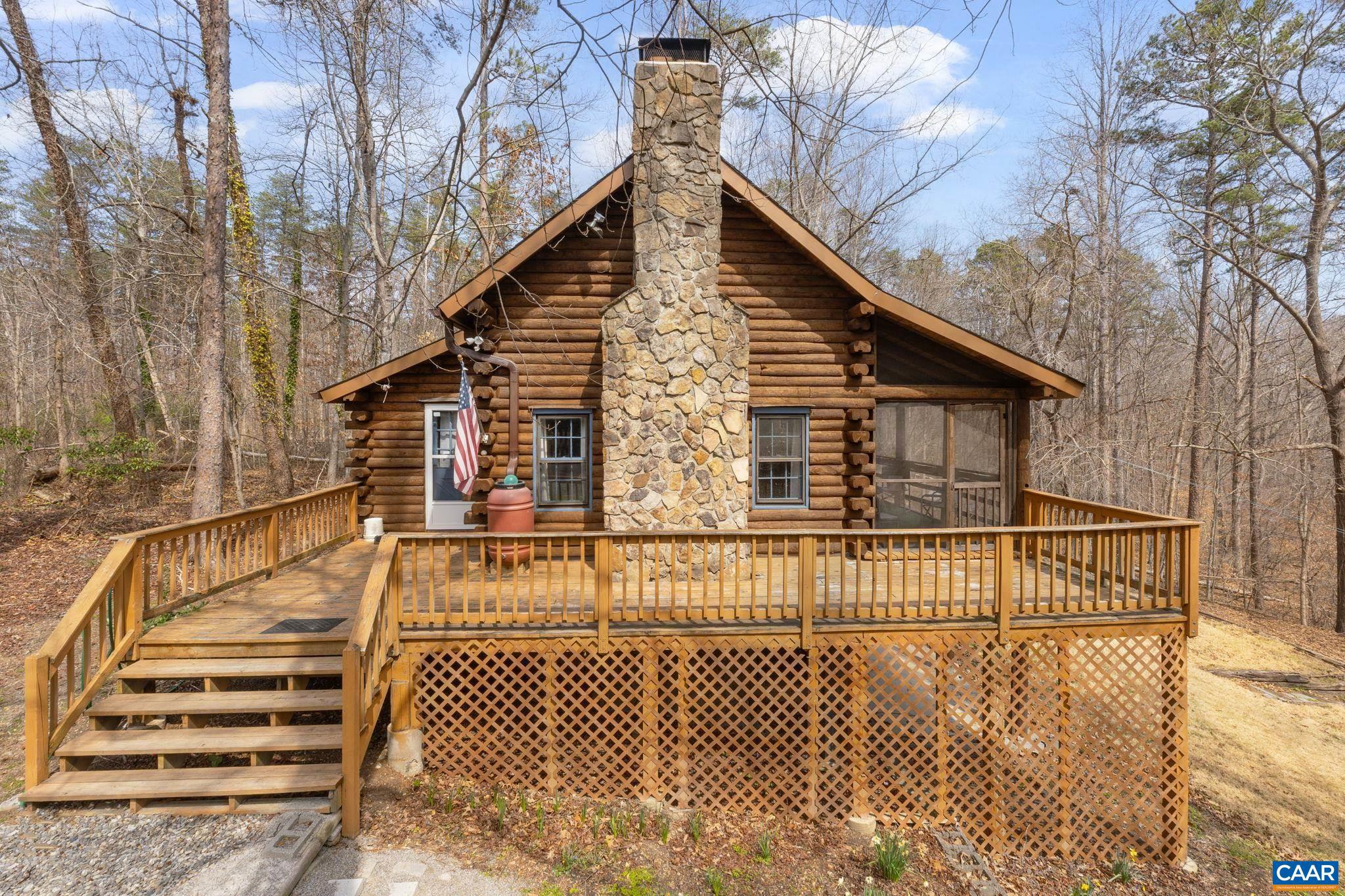 1522 HOLLAND CREEK RD