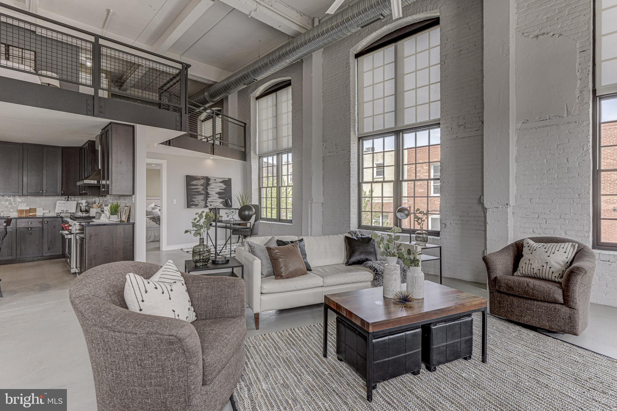 LITTLE ITALY - Residential