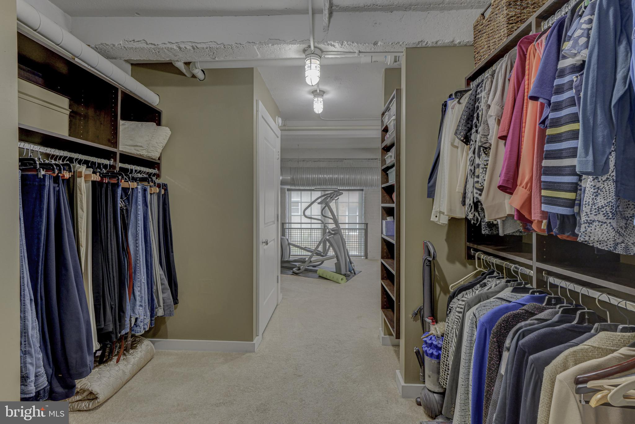 LITTLE ITALY - Residential