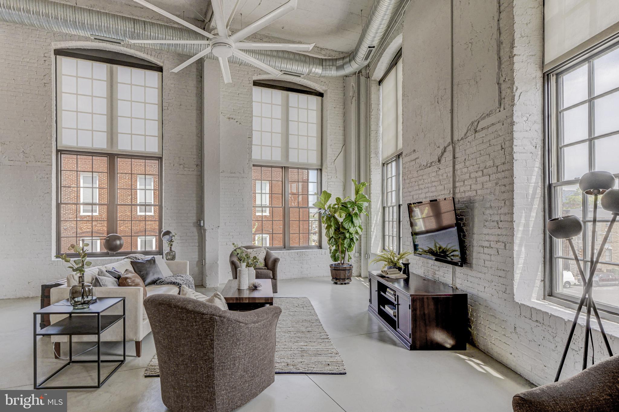 LITTLE ITALY - Residential