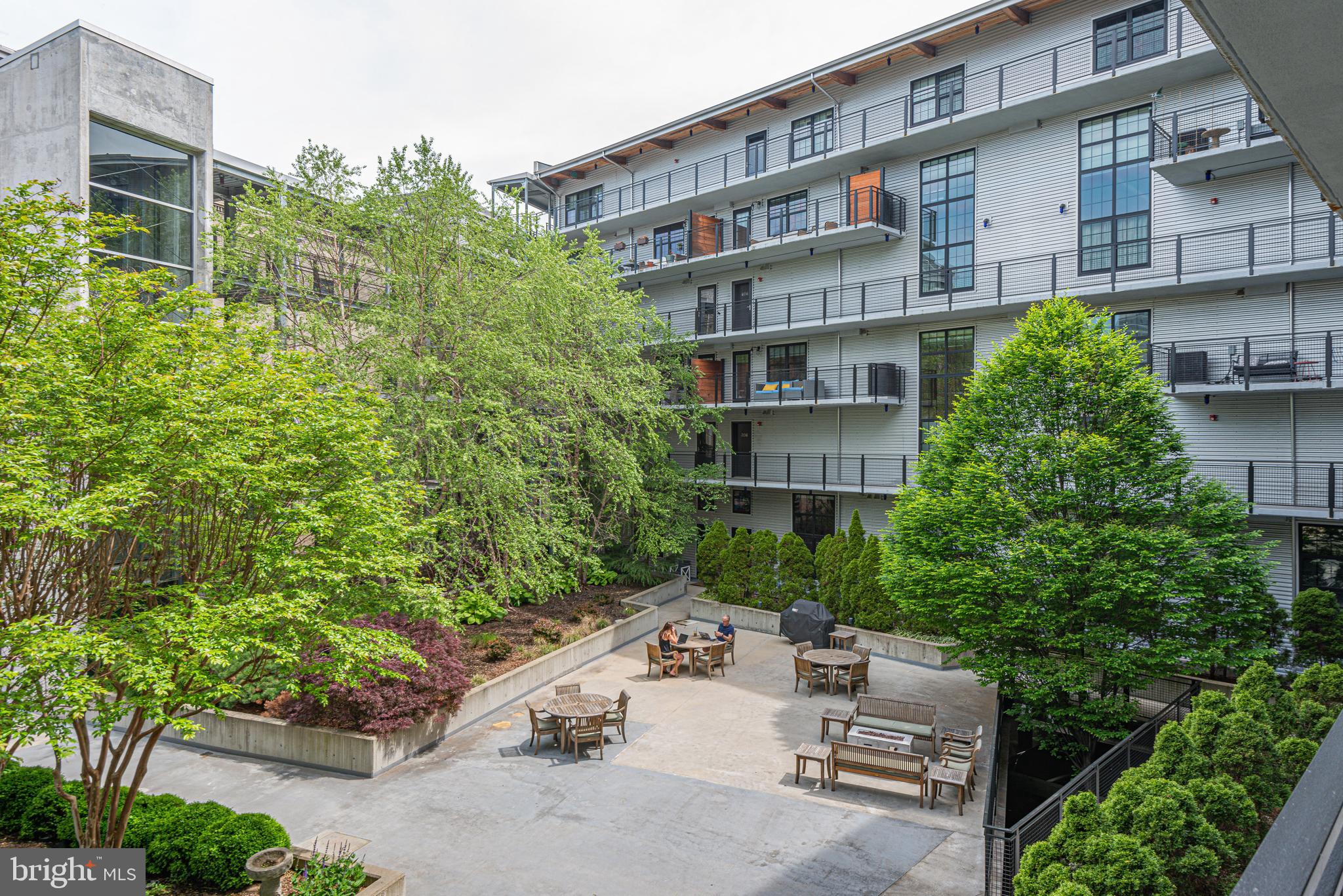 LITTLE ITALY - Residential