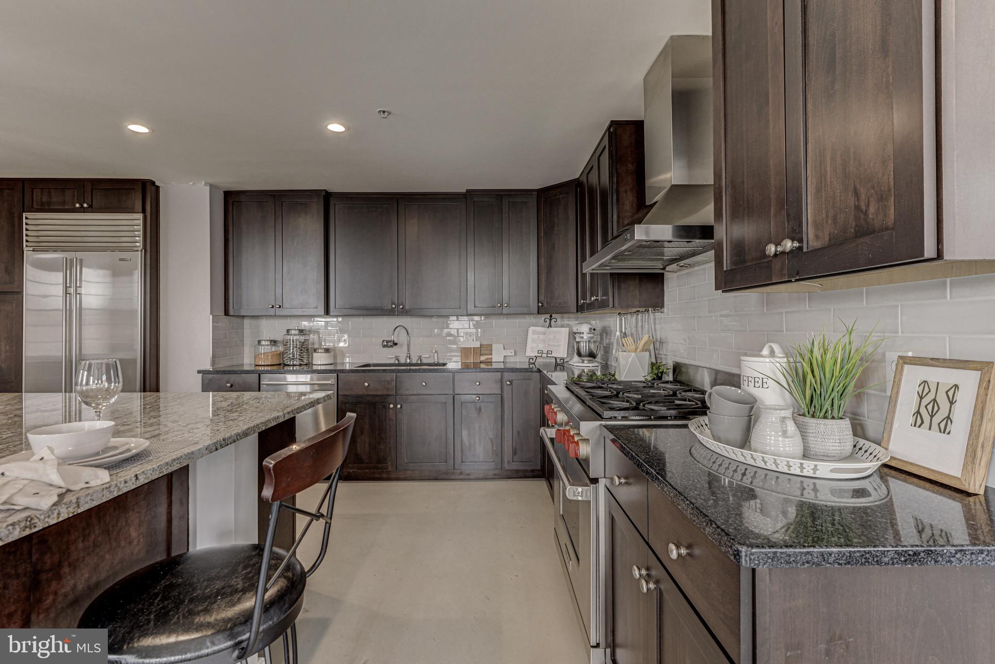 LITTLE ITALY - Residential