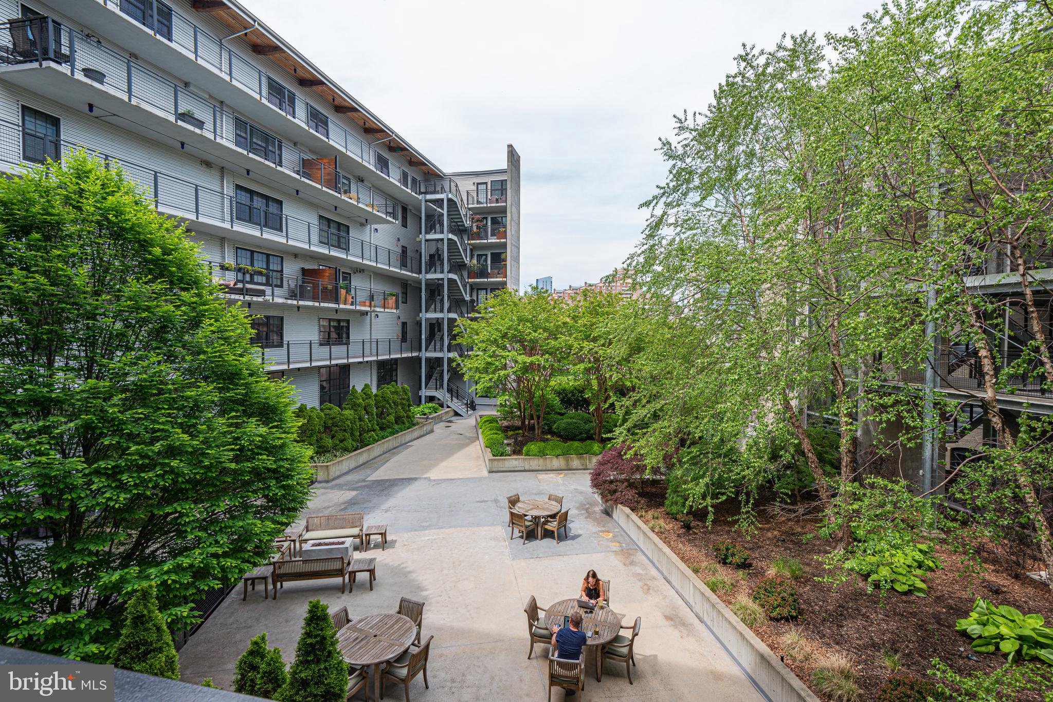 LITTLE ITALY - Residential