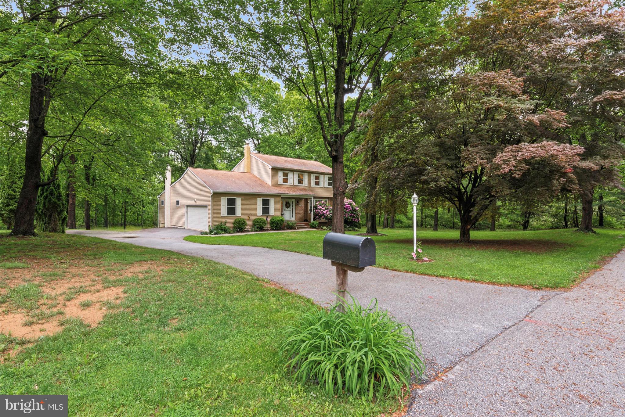 12 RALEIGH DRIVE