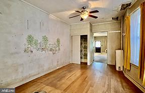 910 N 5TH STREET