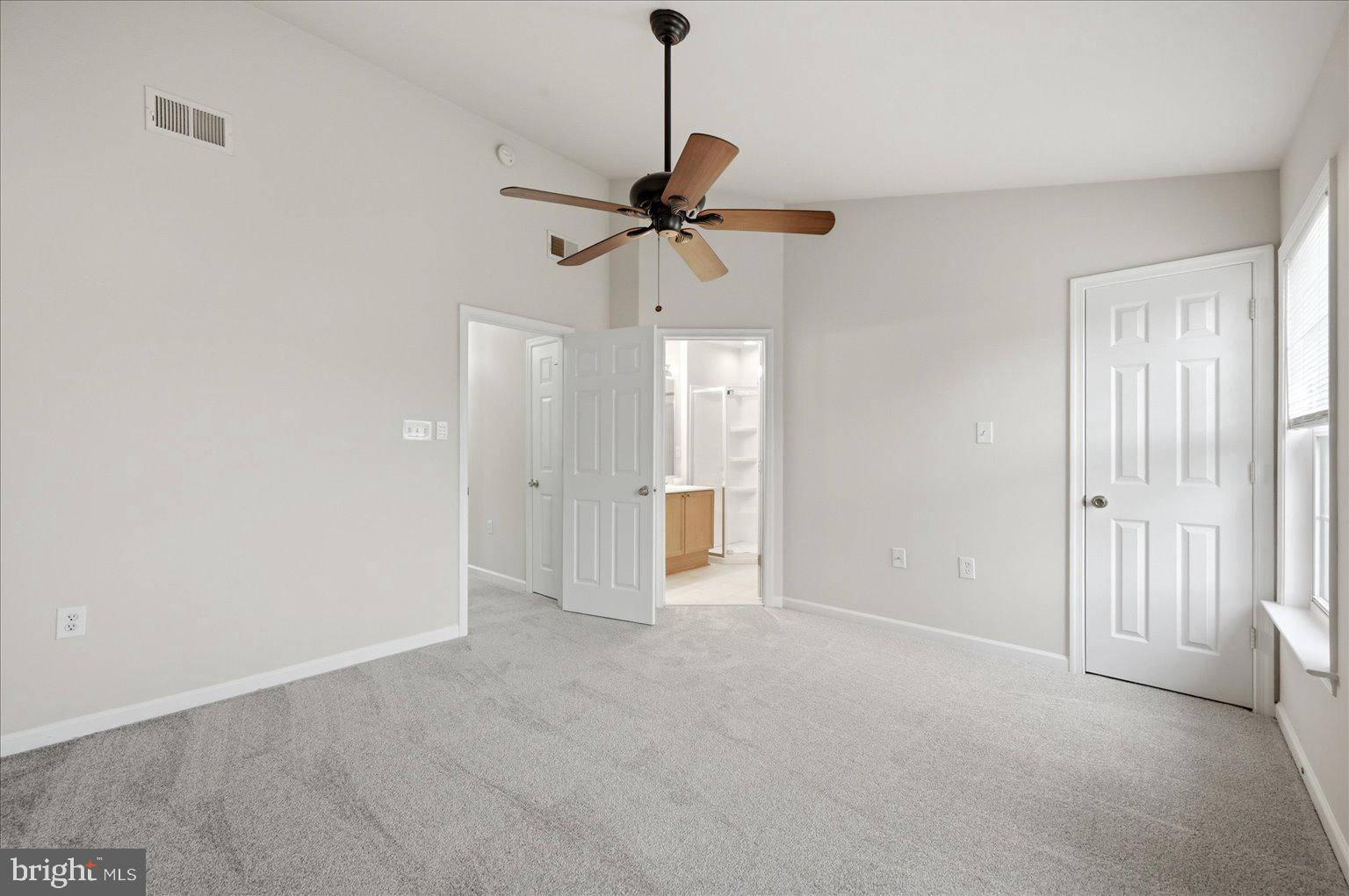 GREEN MEADOWS - Residential