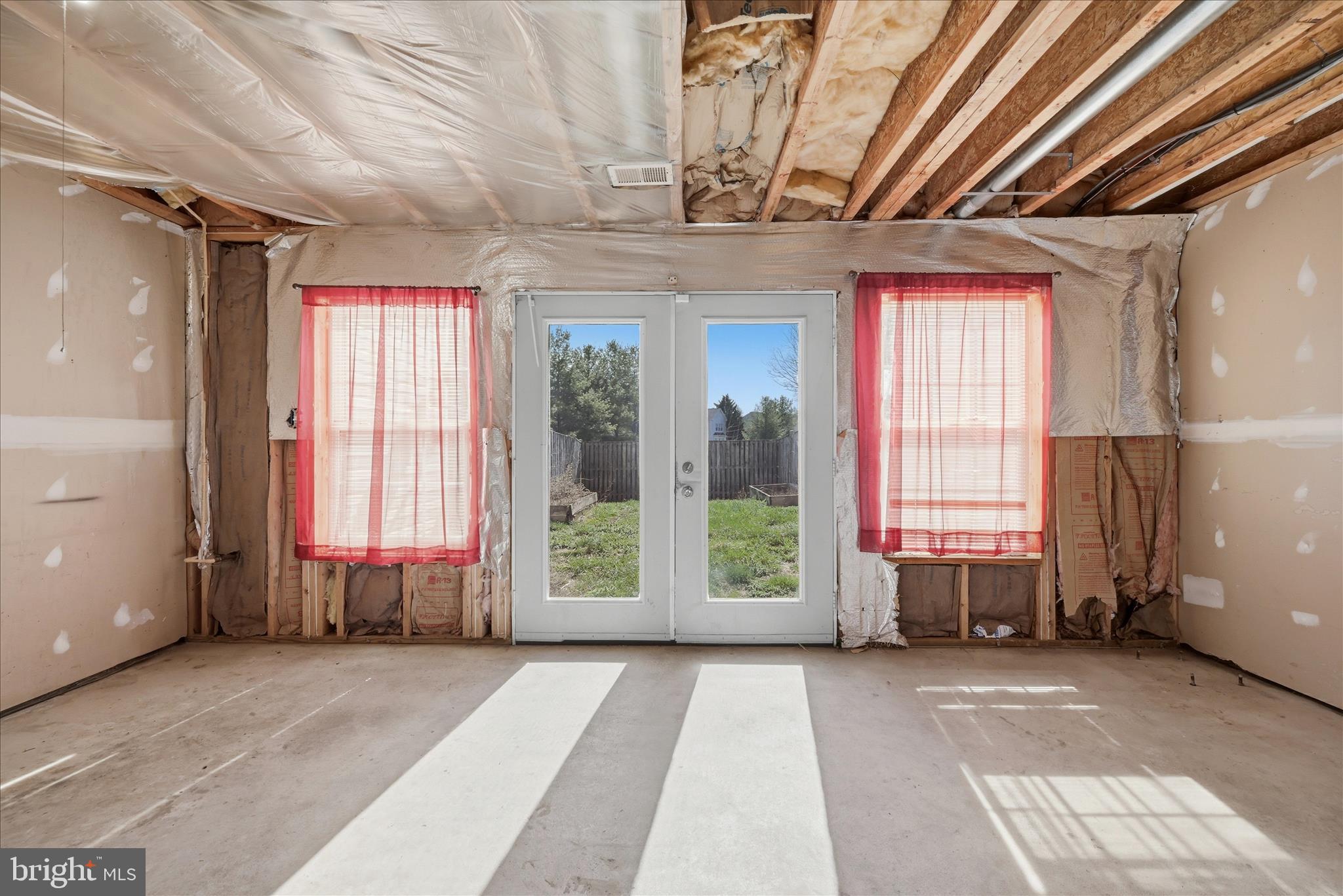 GREEN MEADOWS - Residential