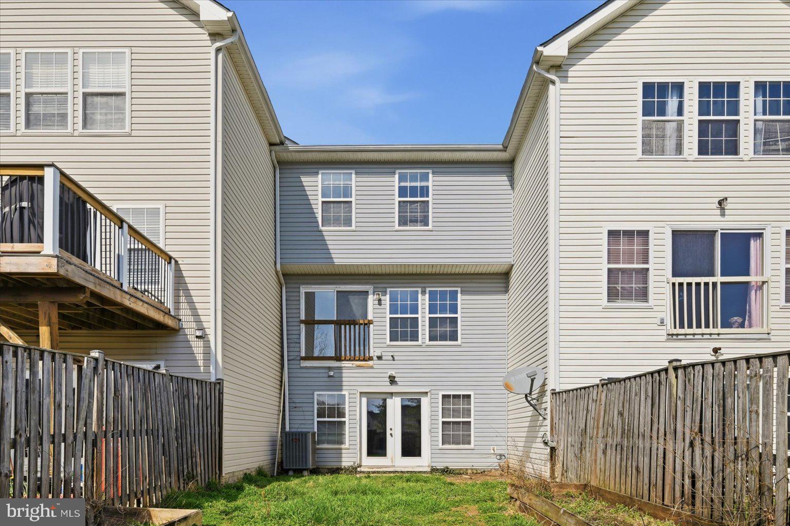 GREEN MEADOWS - Residential