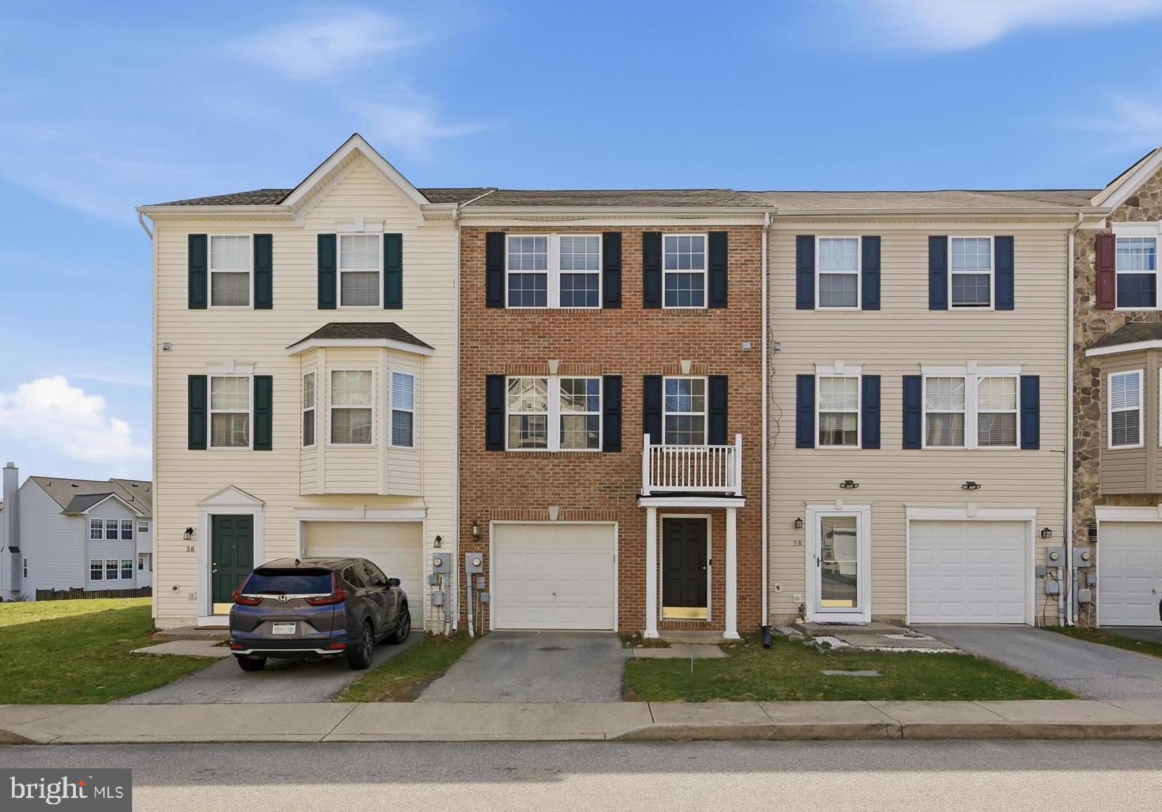 GREEN MEADOWS - Residential