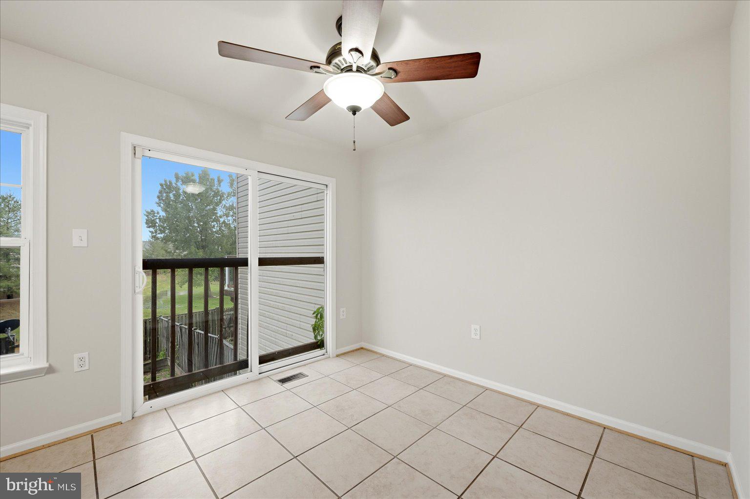 GREEN MEADOWS - Residential