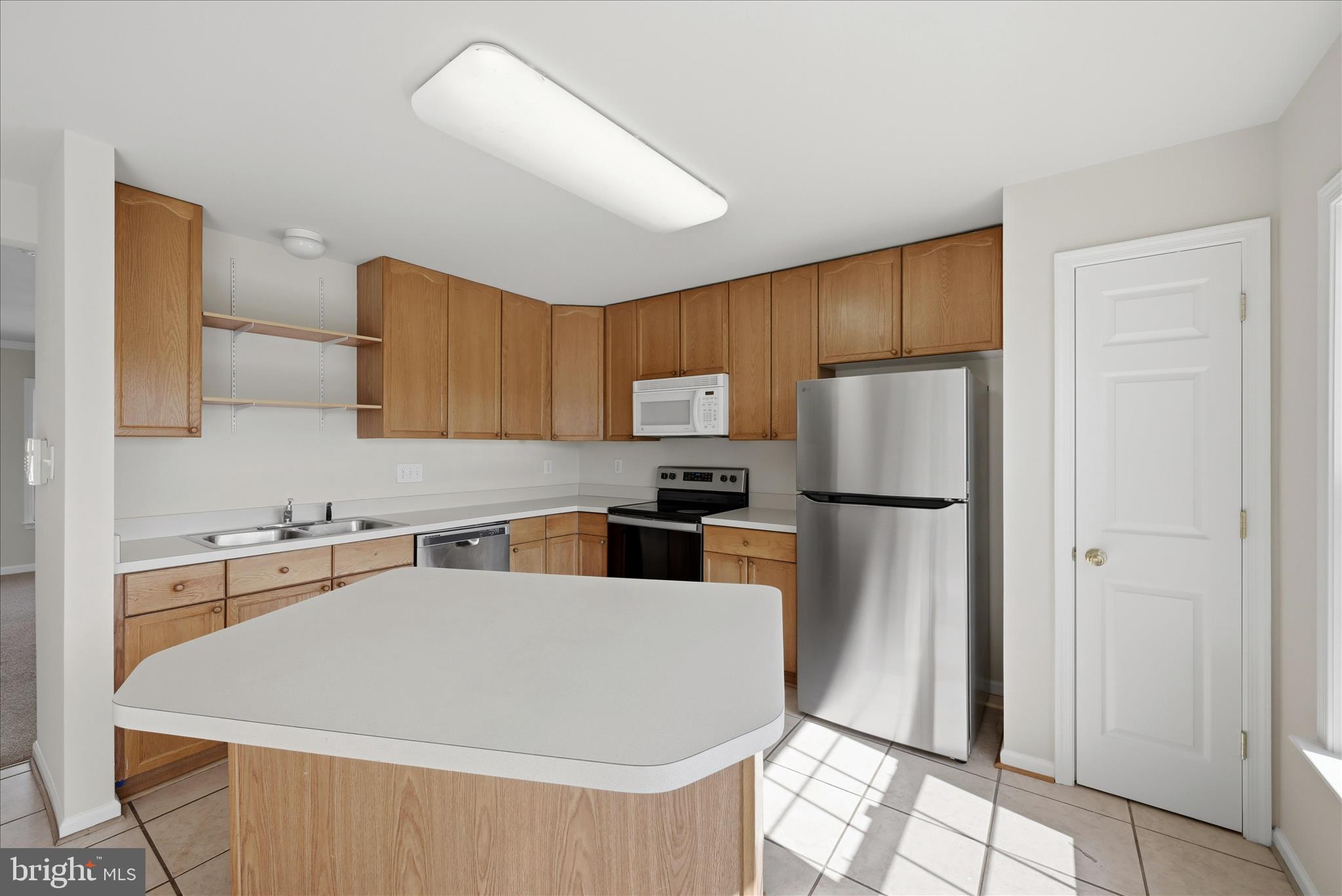 GREEN MEADOWS - Residential