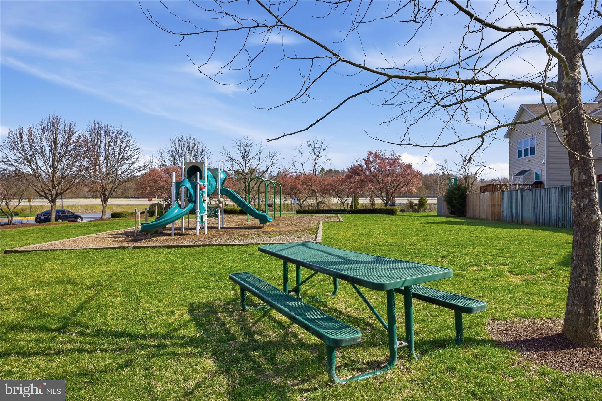 GREEN MEADOWS - Residential