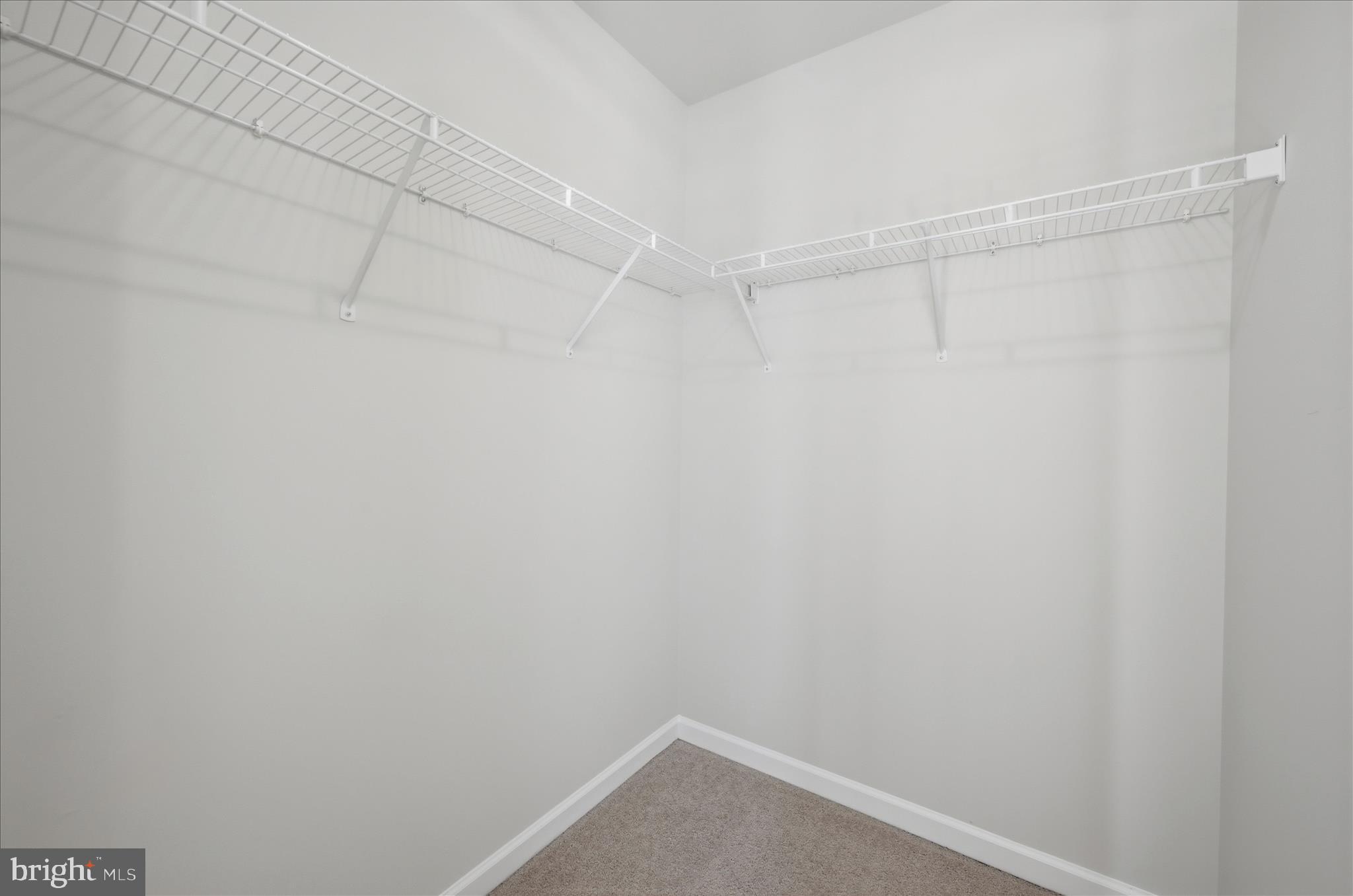 GREEN MEADOWS - Residential