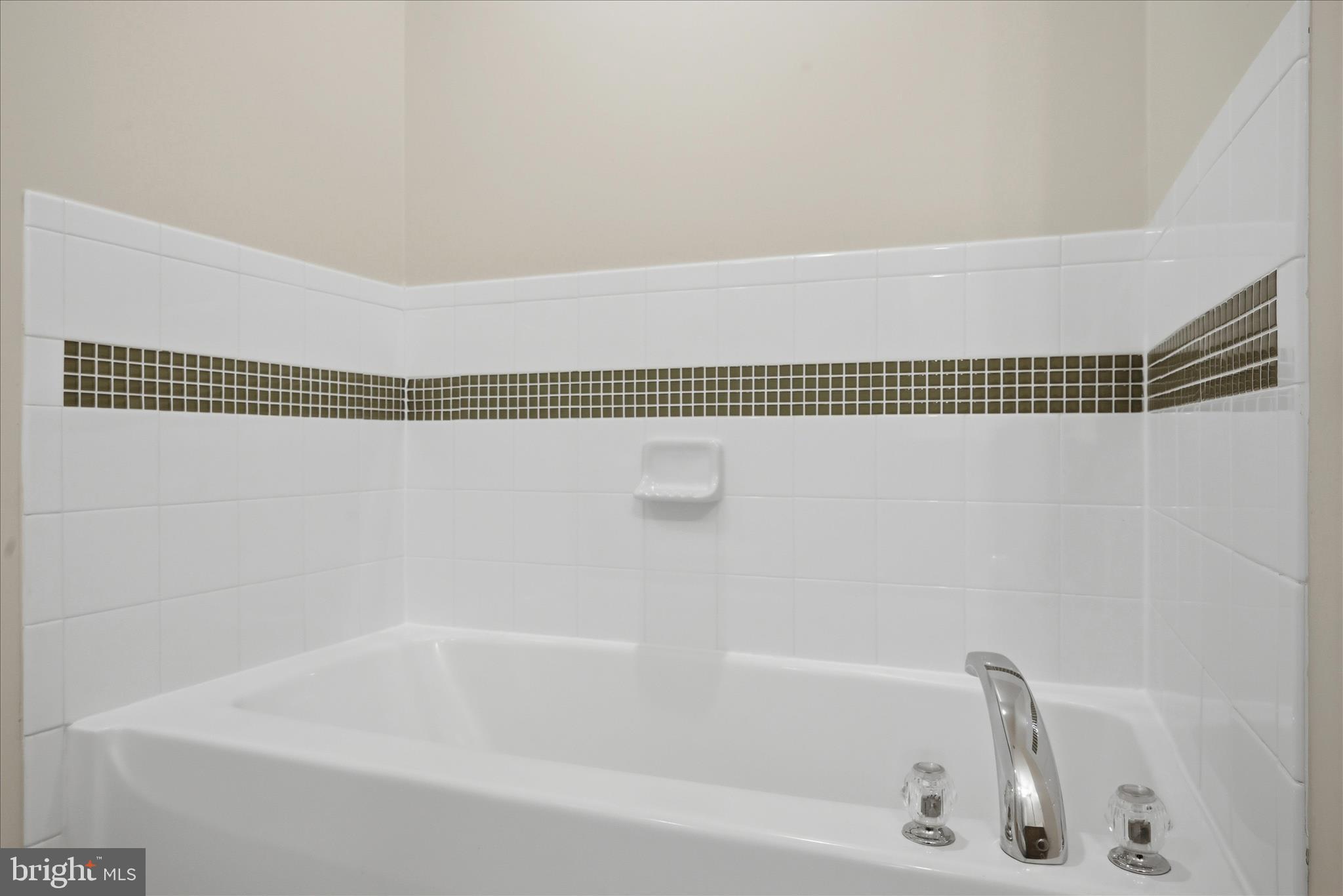 GREEN MEADOWS - Residential