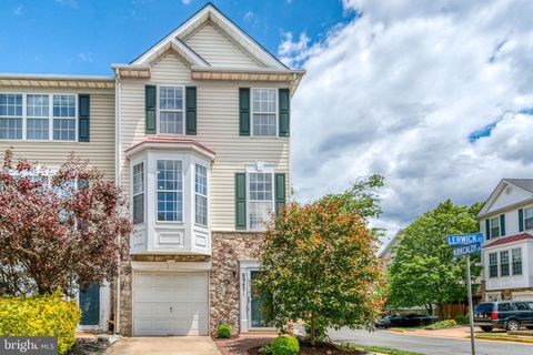 6947 LERWICK COURT ALEXANDRIA VA 22315