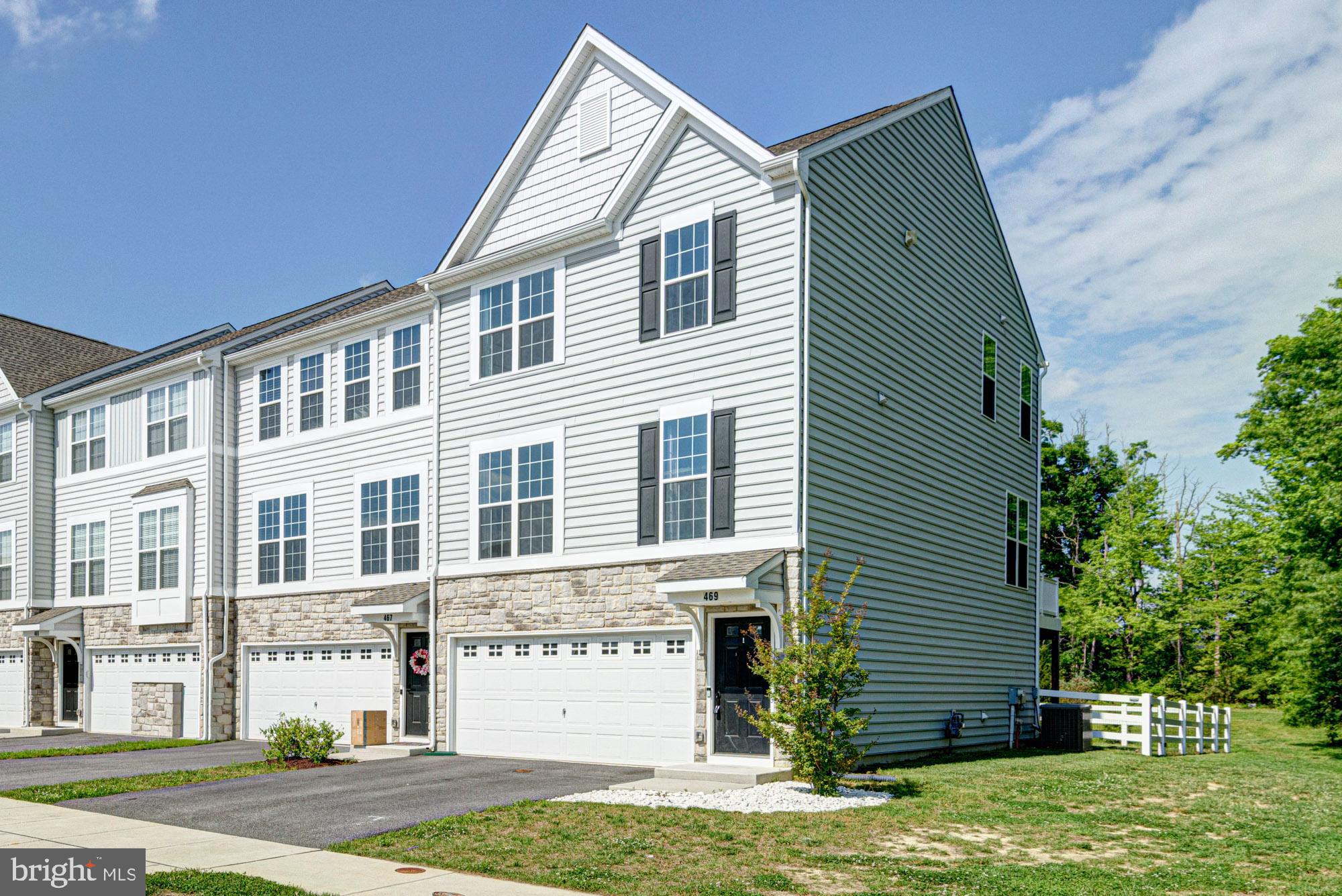 PRESERVE AT ROBINSON FARMS - Residential