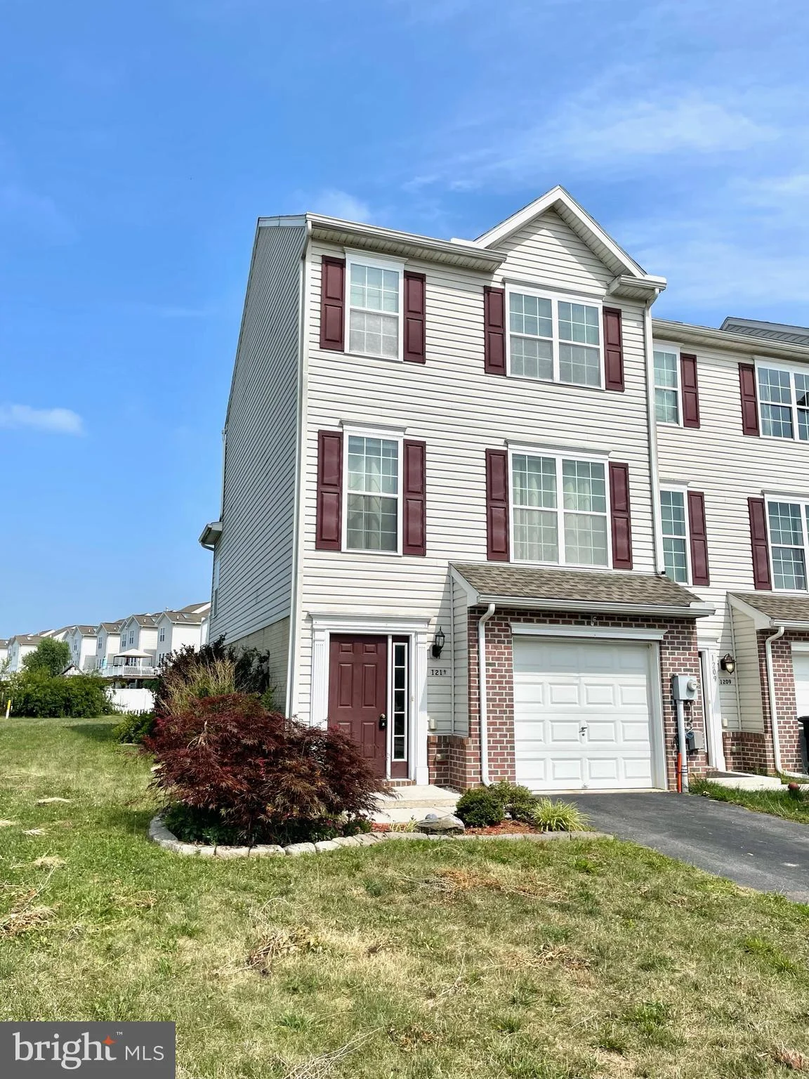 1211 Knob Run, York, PA 17408