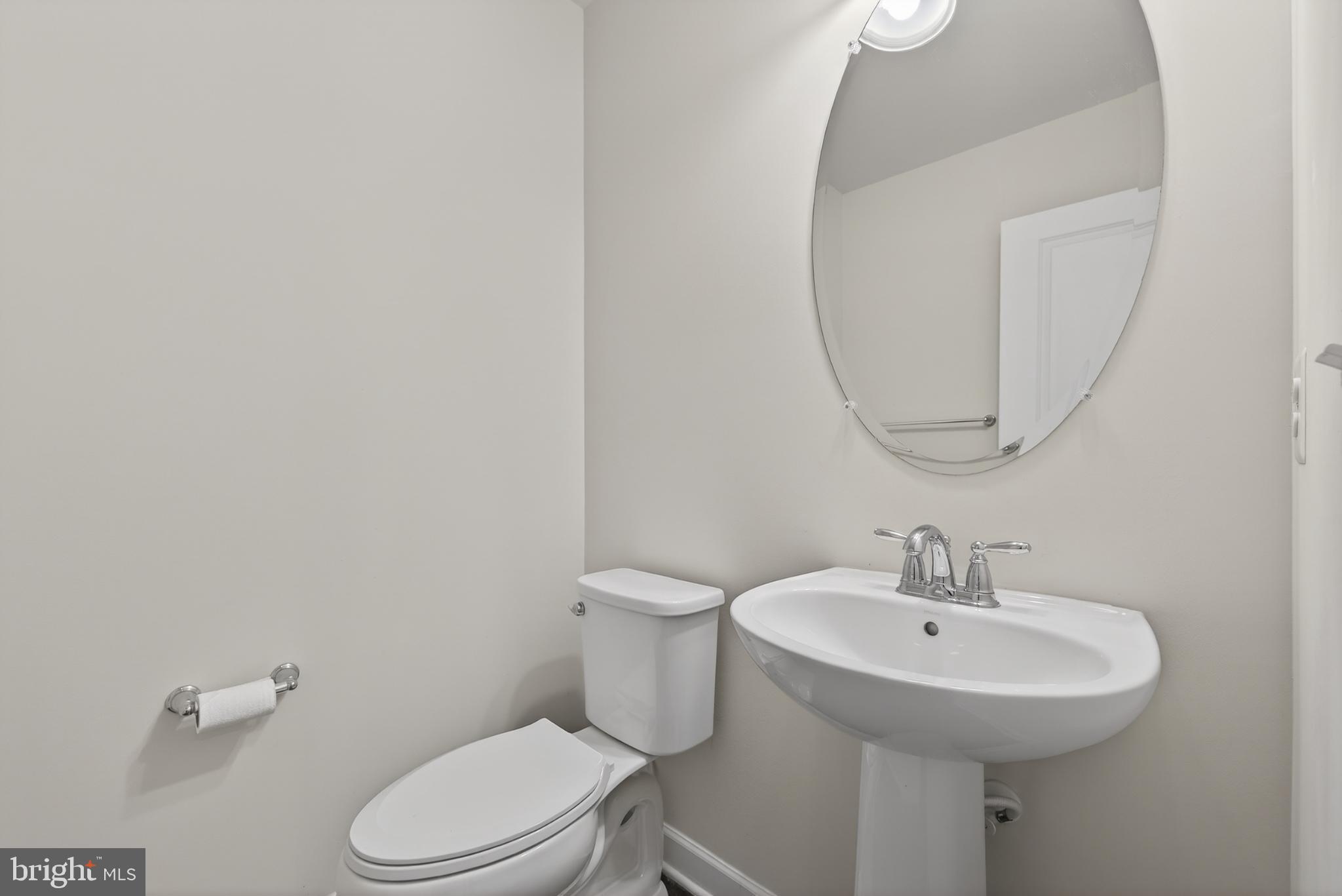 LAUREL HILLS CROSSING - Residential