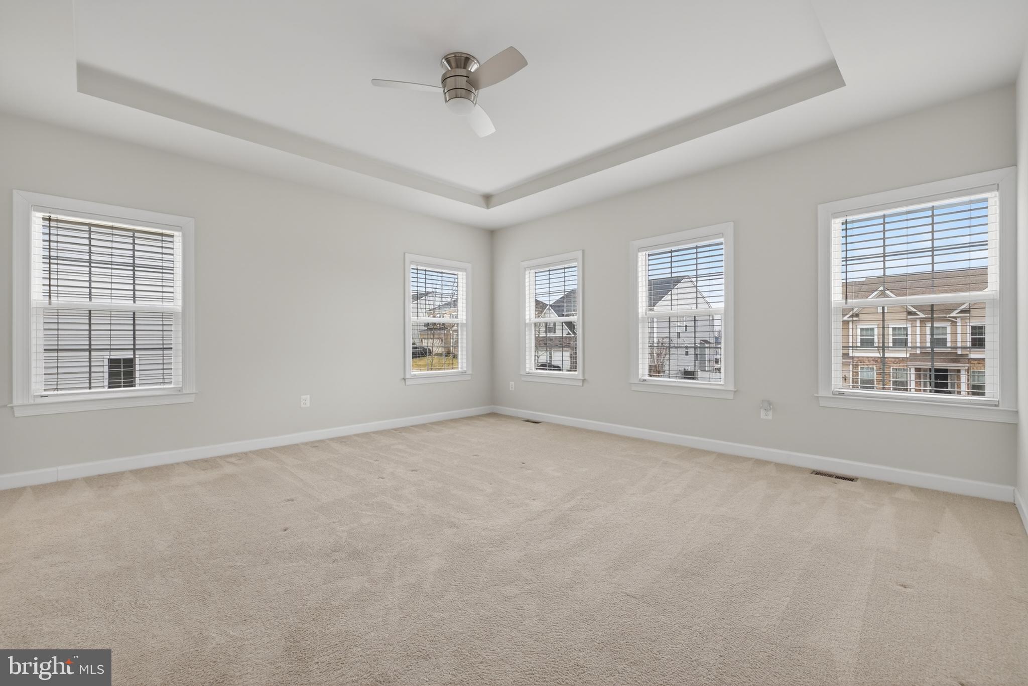 LAUREL HILLS CROSSING - Residential