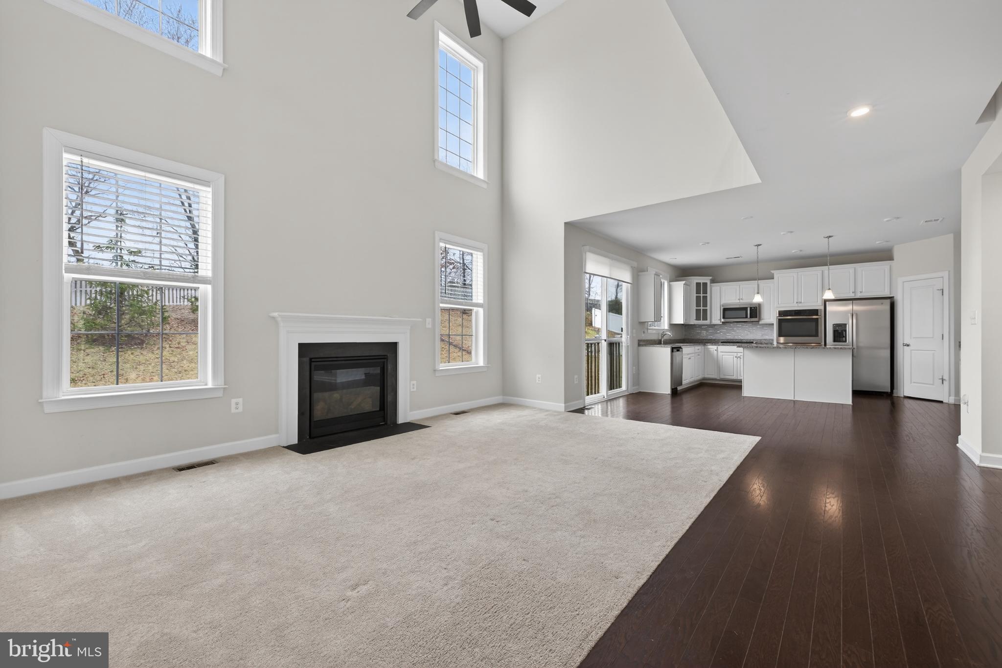 LAUREL HILLS CROSSING - Residential