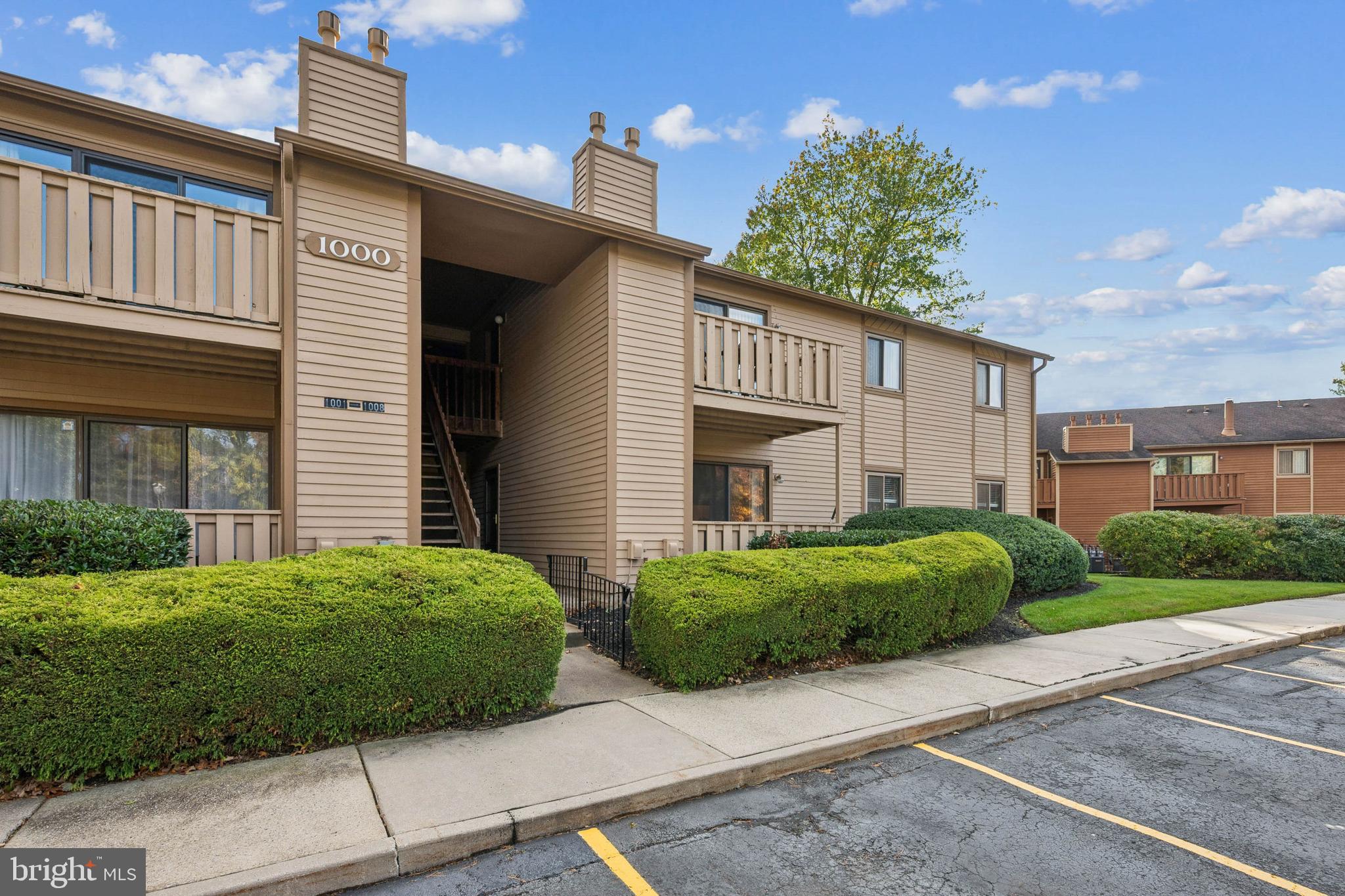 1001 WOODHOLLOW DRIVE