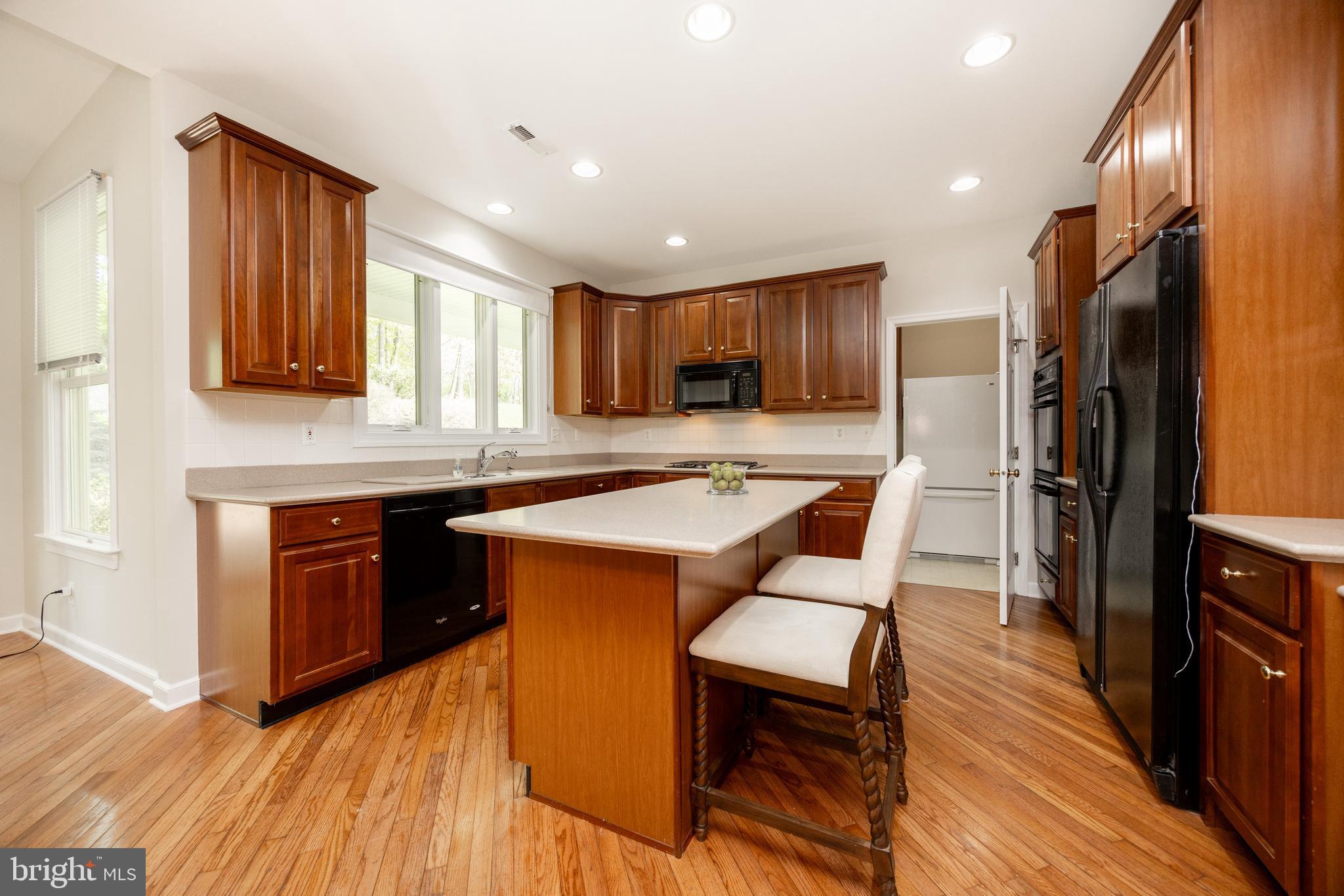 STONEGATE - Residential