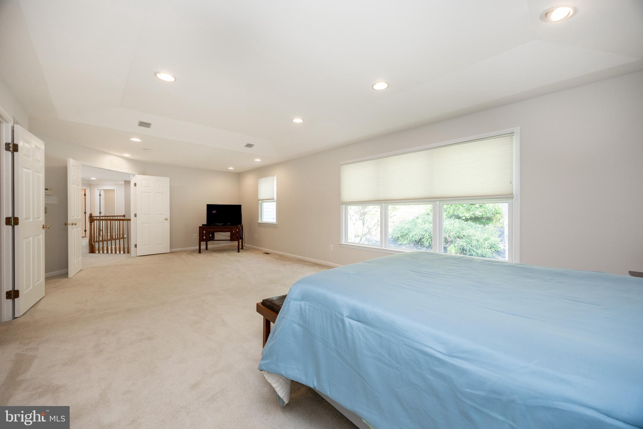 STONEGATE - Residential