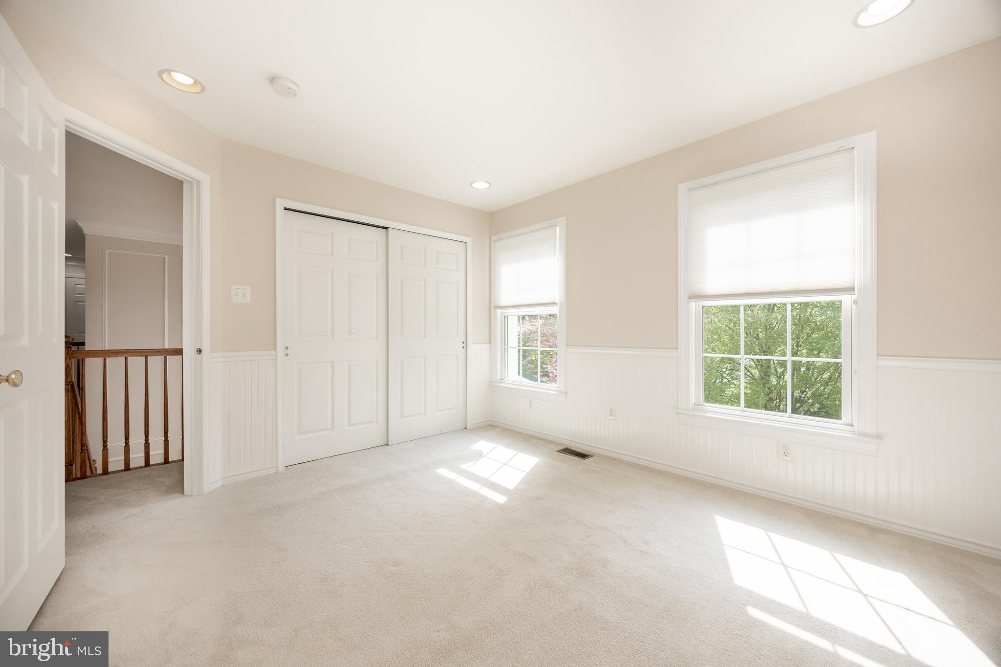 STONEGATE - Residential