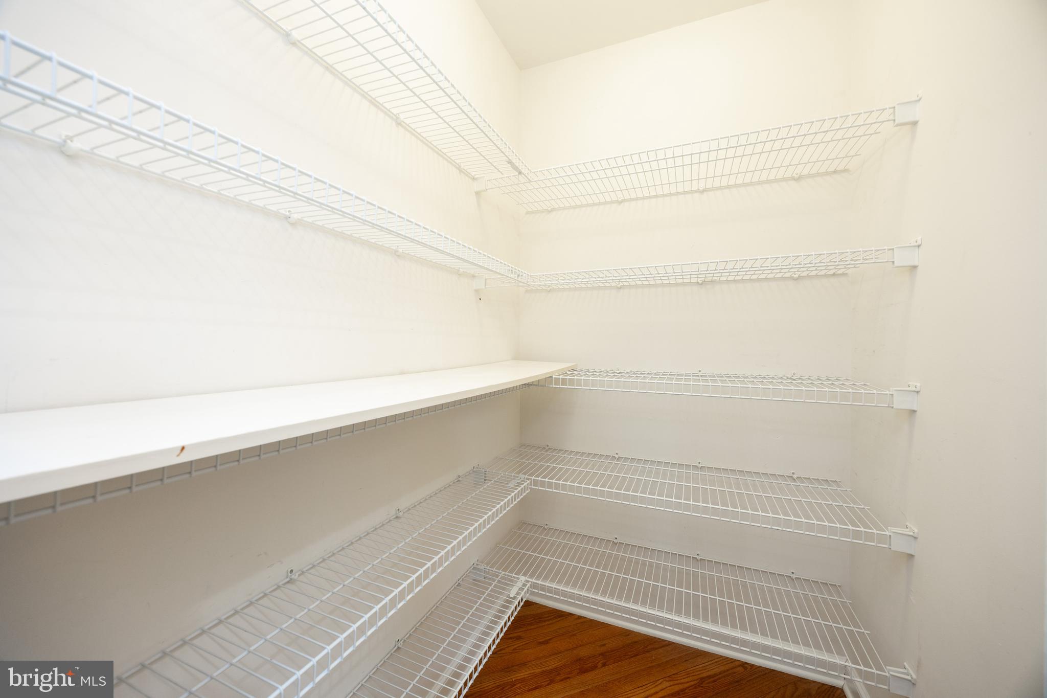 STONEGATE - Residential