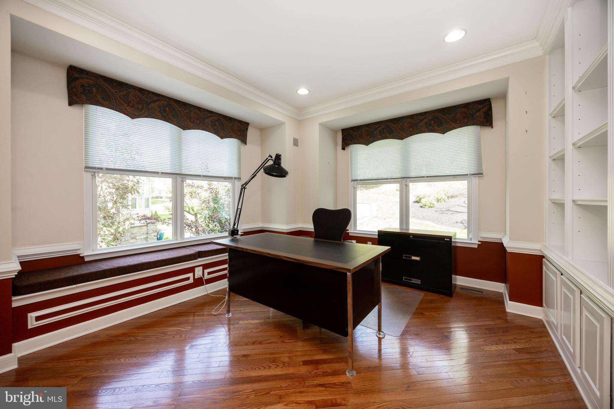 STONEGATE - Residential