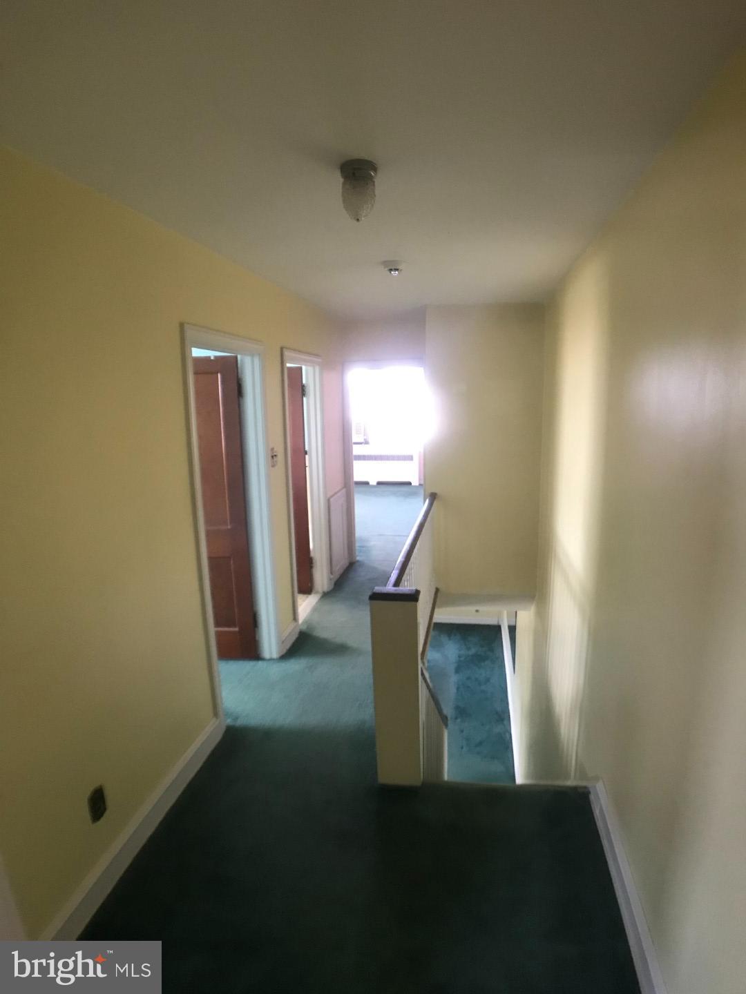 OXFORD CIRCLE - Residential