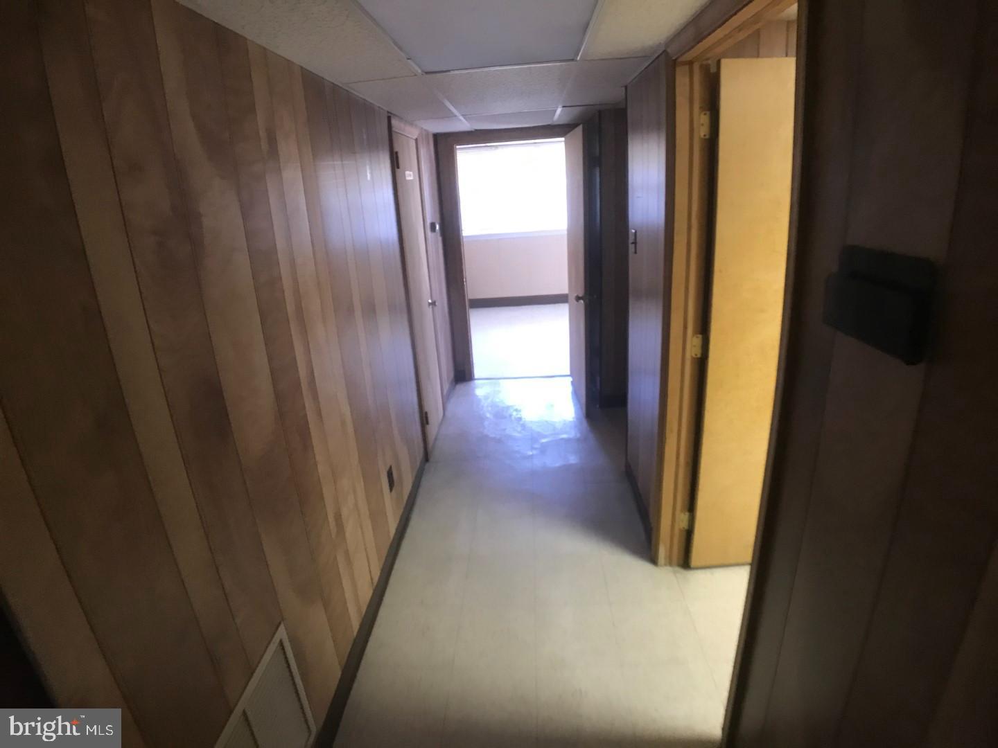 OXFORD CIRCLE - Residential