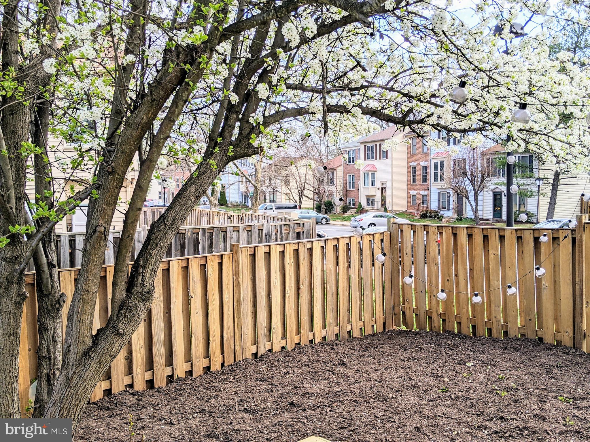 STONINGTON - Residential